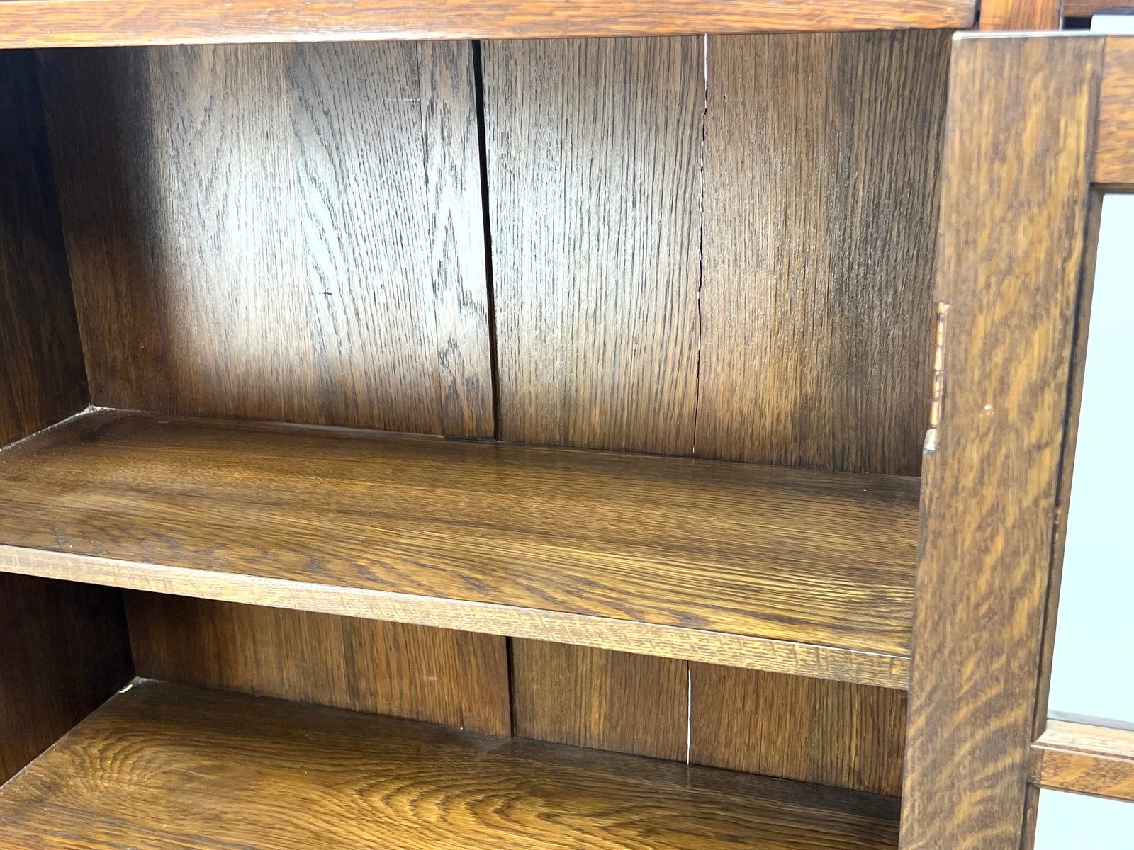 Vintage L and J G Stickley arts and Crafts Mission Oak Bookcase with Single Mullion Door. model 64. - 8