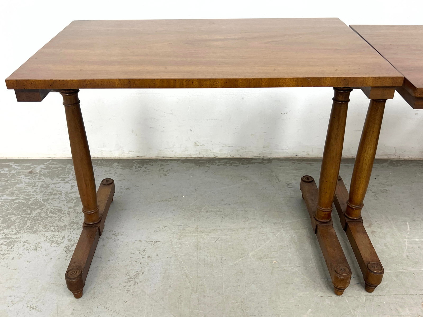 Heritage 3pc Nesting Table Set. - 7