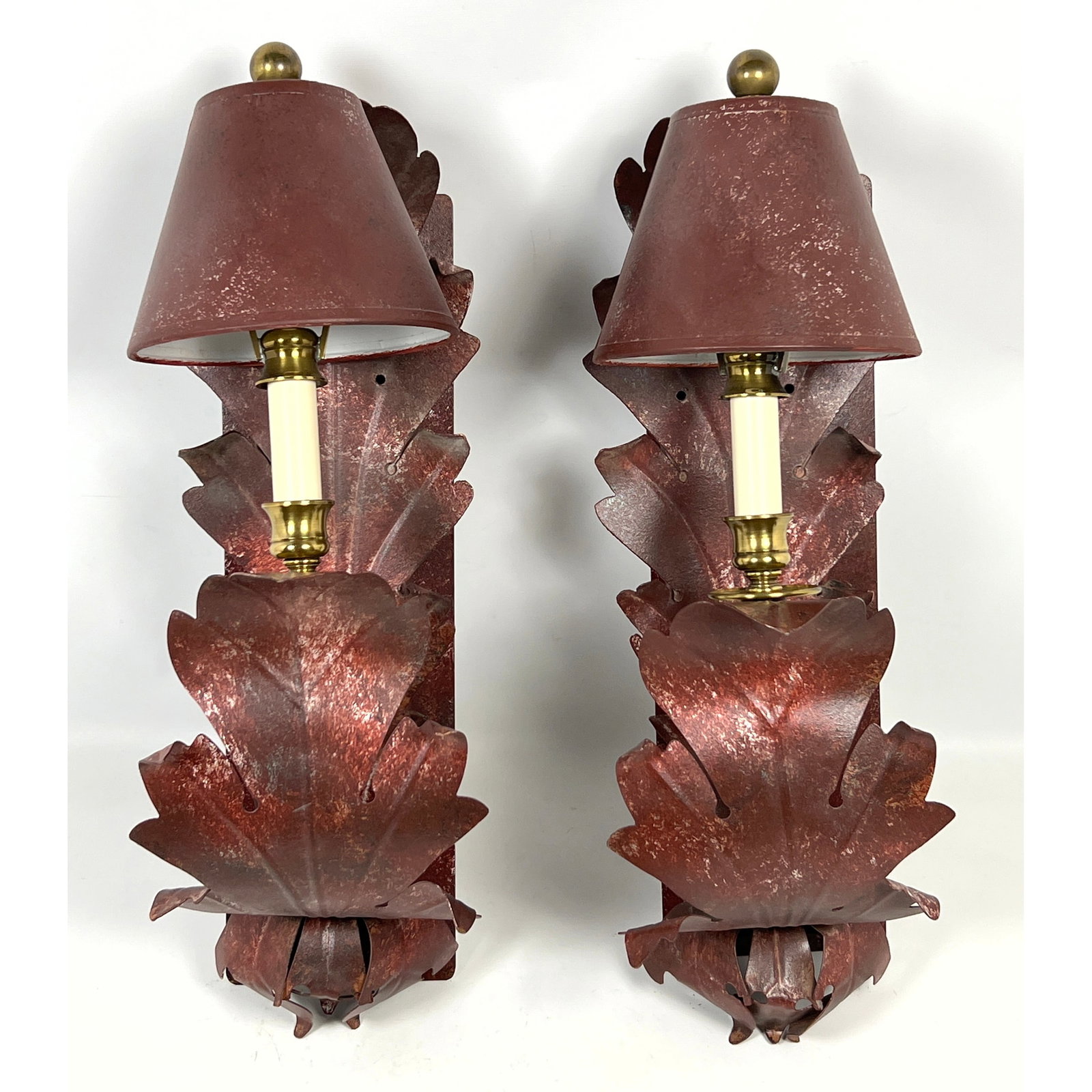 2pcs Hart Designs Painted Tole Wall Sconces. Leaf design.: 2pcs Hart Designs Painted Tole Wall Sconces. Leaf design. Dimensions: Height: 21 inches, Width: 6 inches, Depth: 10 inches. ---