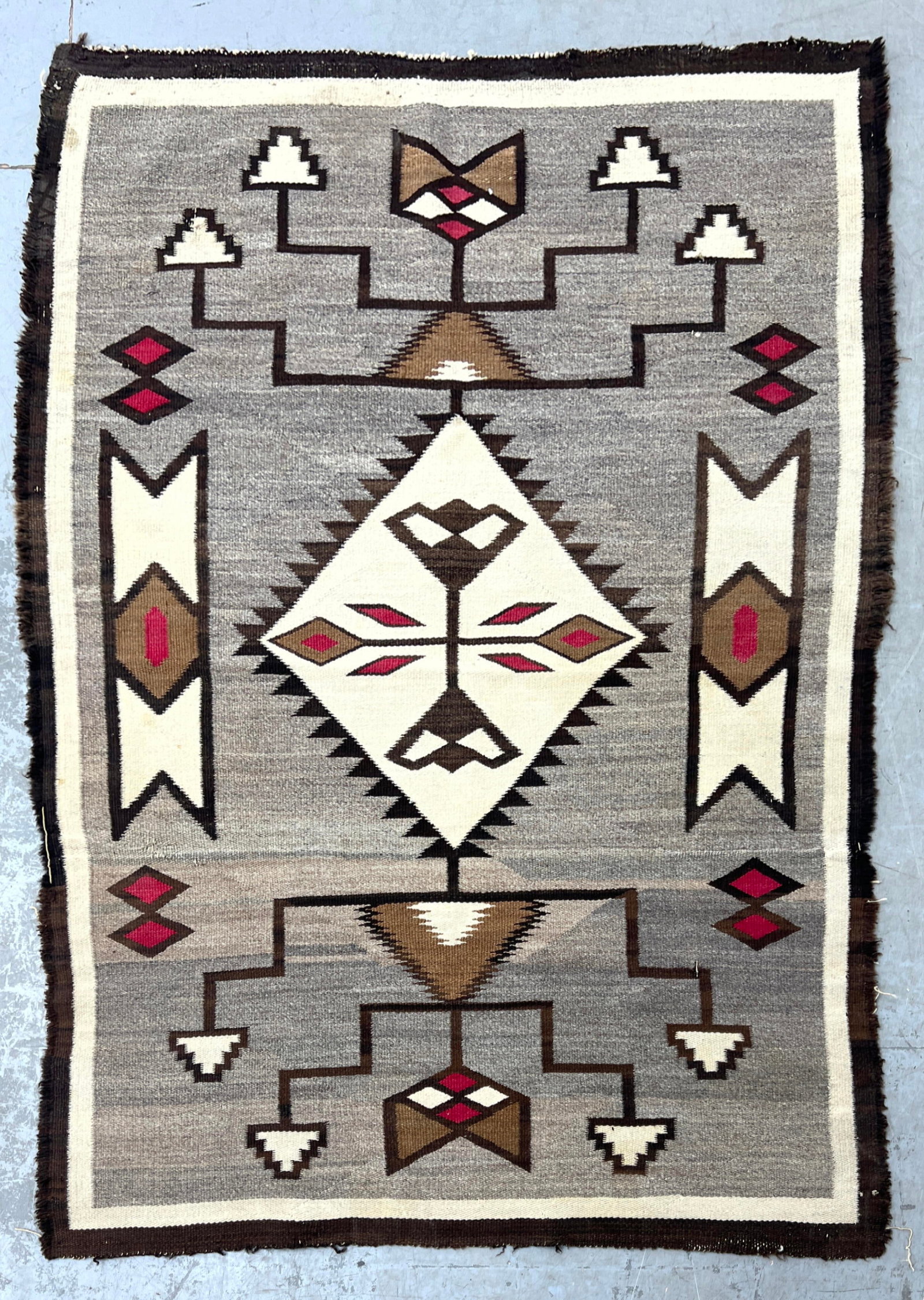 3'8 X 5'4.5 Native American Navajo Woven Wool Rug. Gray Ground with Double Border Trim. No Marks. (1 of 7)