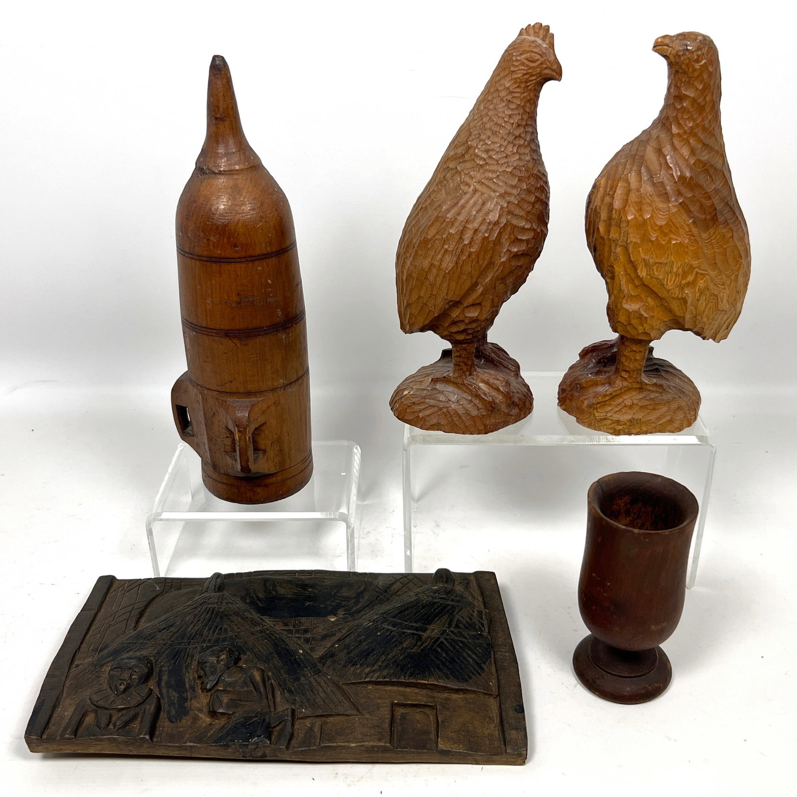5pcs Hand-carved wooden decorative objects and folk art representing various styles and techniques p (1 of 16)