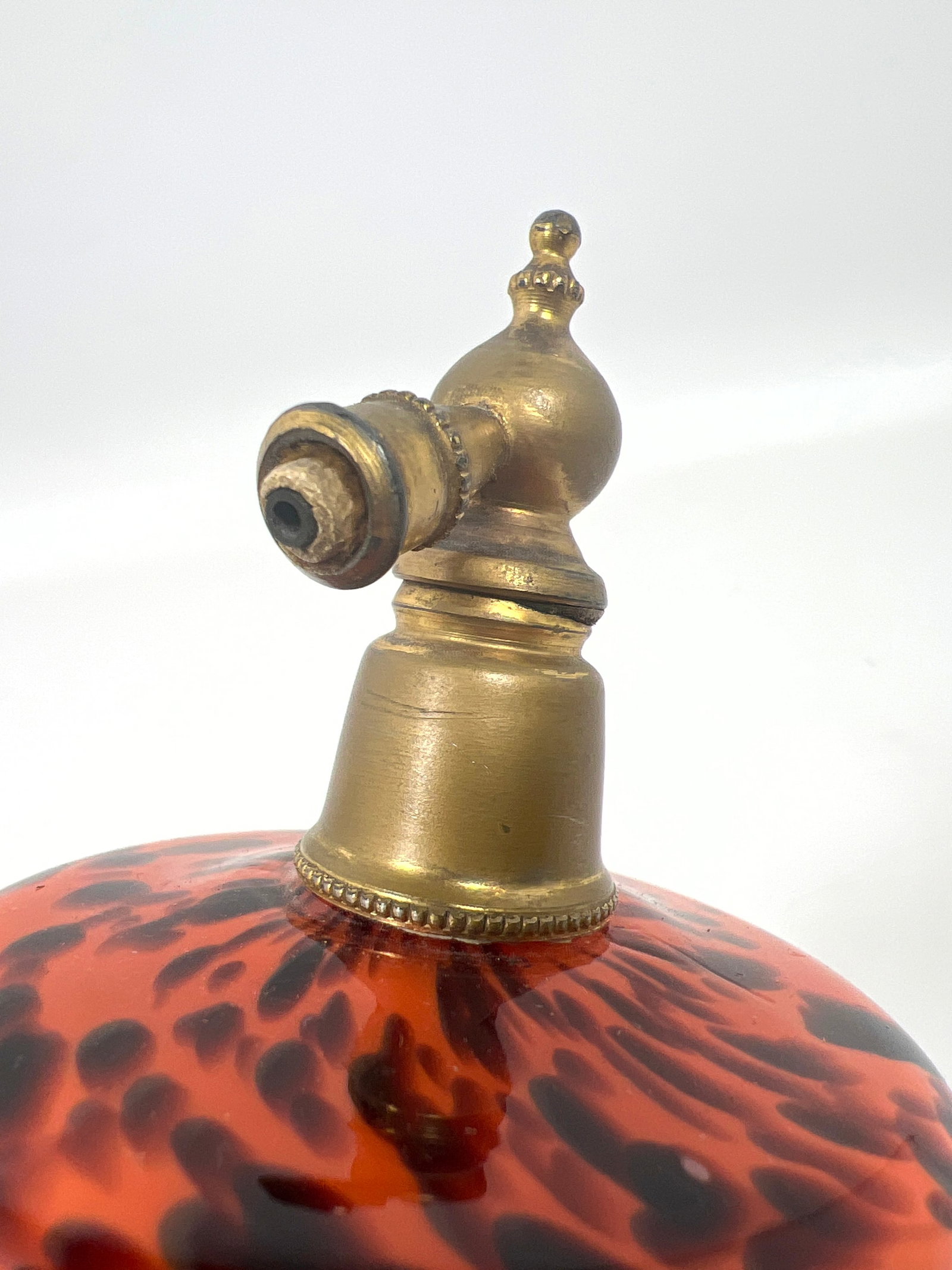 4pcs Vintage Perfume Atomizers. - 12