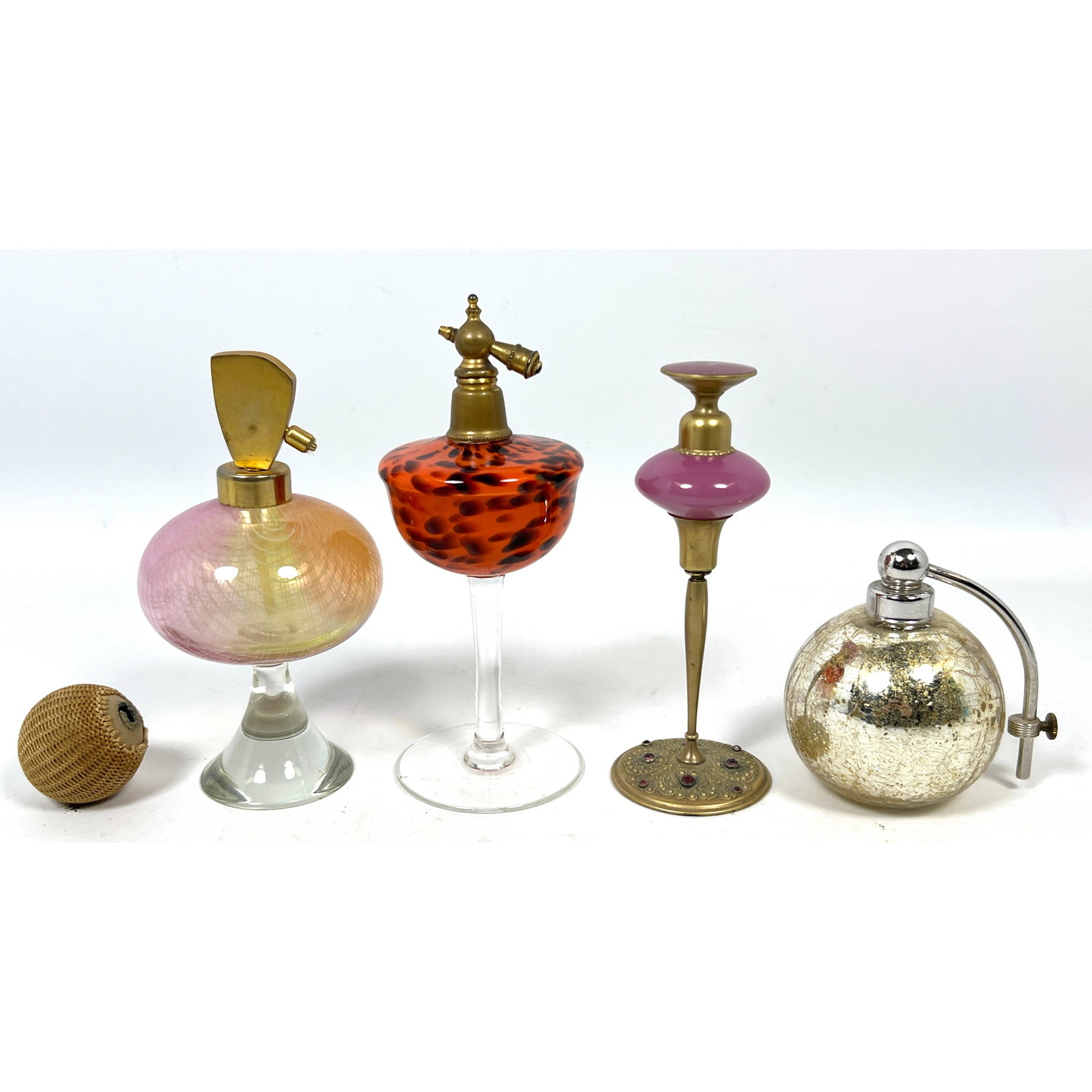 4pcs Vintage Perfume Atomizers. (1 of 20)