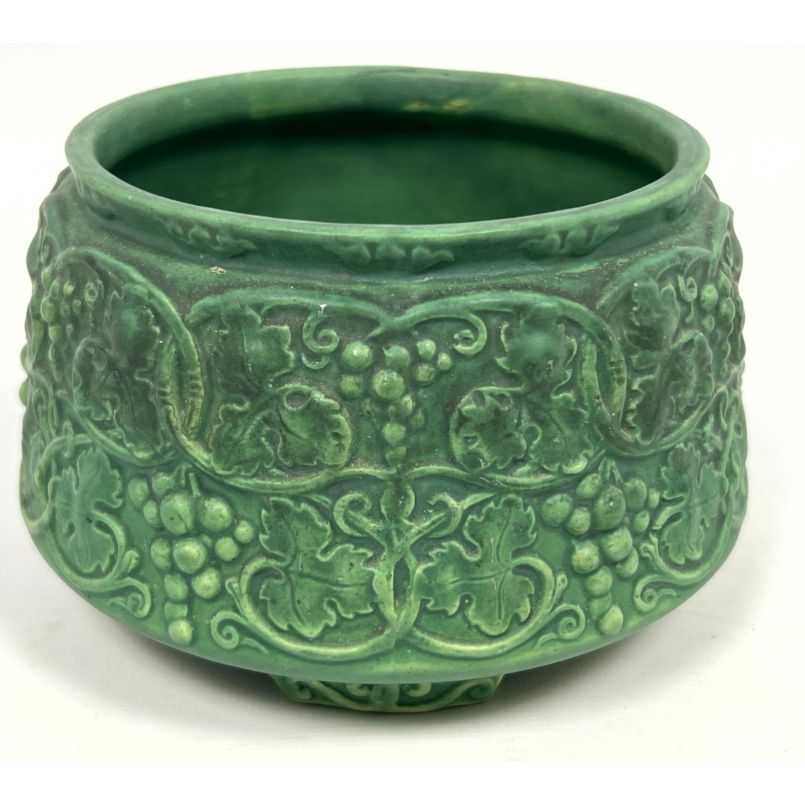 ARTS And Crafts Matte Green Glaze Planter. American Art Pottery Vessel has elegant grape and grapevi (1 of 9)
