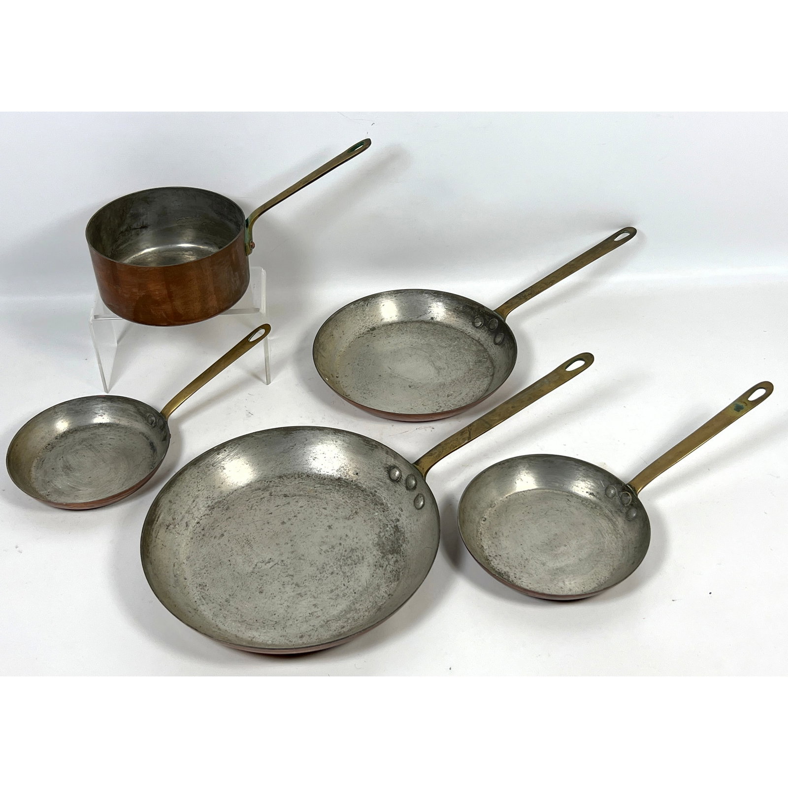 5pcs French Copper Brass Handle Pots Pans. Sauce pot 7.25 frying pan 7/ 8/ 10.5/ 12.5: 5pcs French Copper Brass Handle Pots Pans. Sauce pot 7.25 frying pan 7/ 8/ 10.5/ 12.5 Dimensions: Height: 2 inches, Width: 22 inches, Depth: 12.25 inches. --- US Packing and Shipping charge: In house 