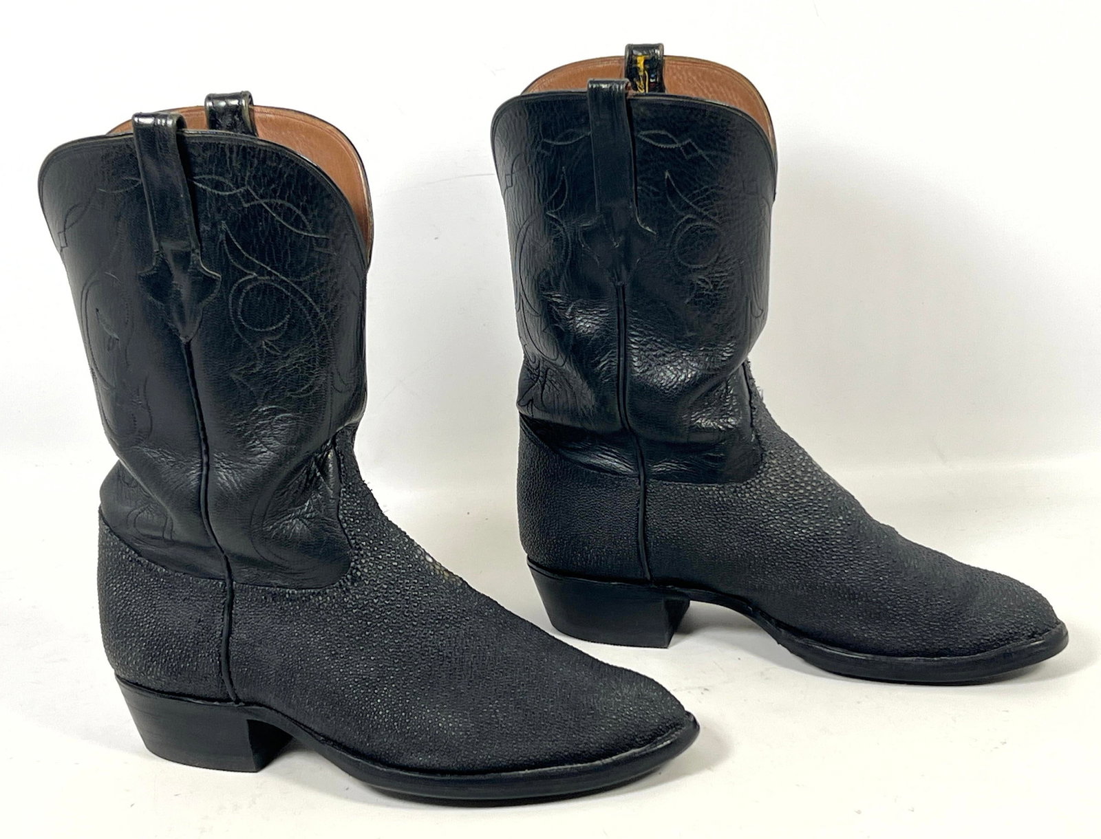 Pair John Allen Woodward Western boots. The boots feature black vamps crafted from genuine stingray (1 of 11)