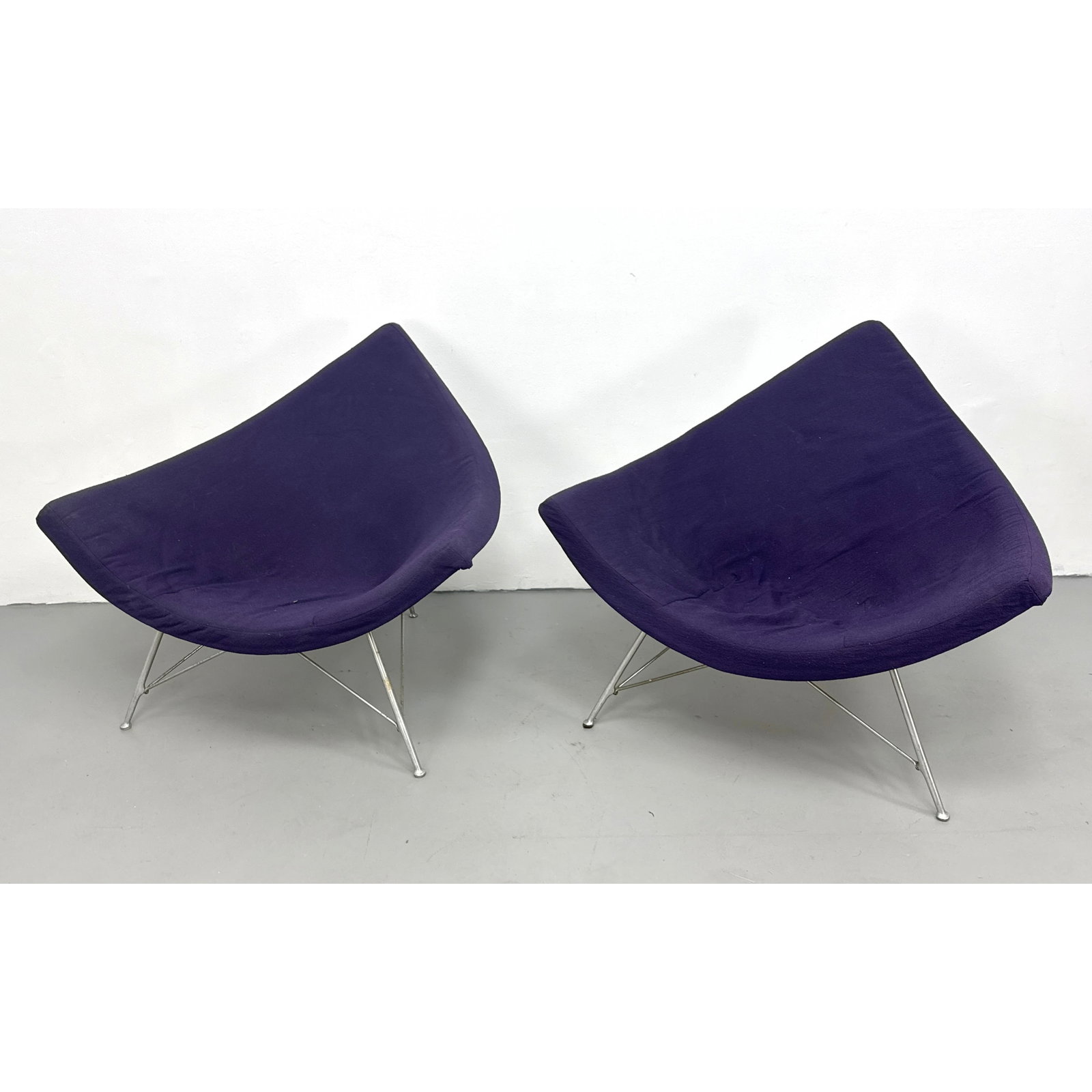Pair of Early GEORGE NELSON Herman Miller coconut chairs in purple hopsack fabric (1 of 11)