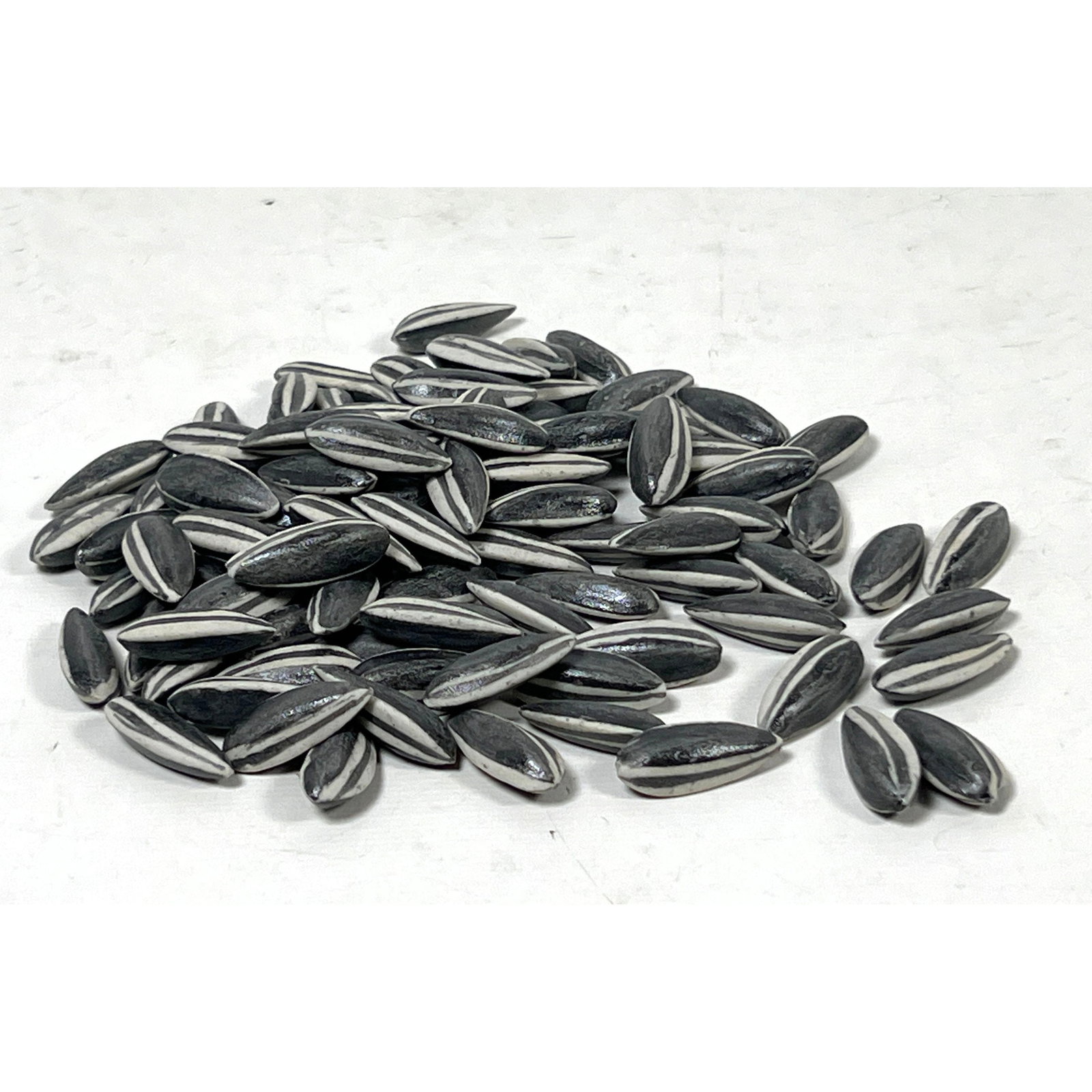 100pcs Ai WeiWei porcelain sunflower seeds. (1 of 6)
