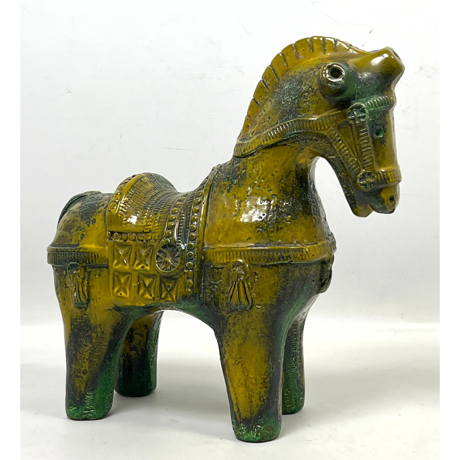 xxx Mid-Century Modern Italian Glazed Ceramic Horse Figurine Attributed to Aldo Londi for Bitossi ma: xxx Mid-Century Modern Italian Glazed Ceramic Horse Figurine Attributed to Aldo Londi for Bitossi marked 548Z Italy Dimensions: Height: 10.5 inches, Width: 10 inches, Depth: 5 inches. --- US Packing a