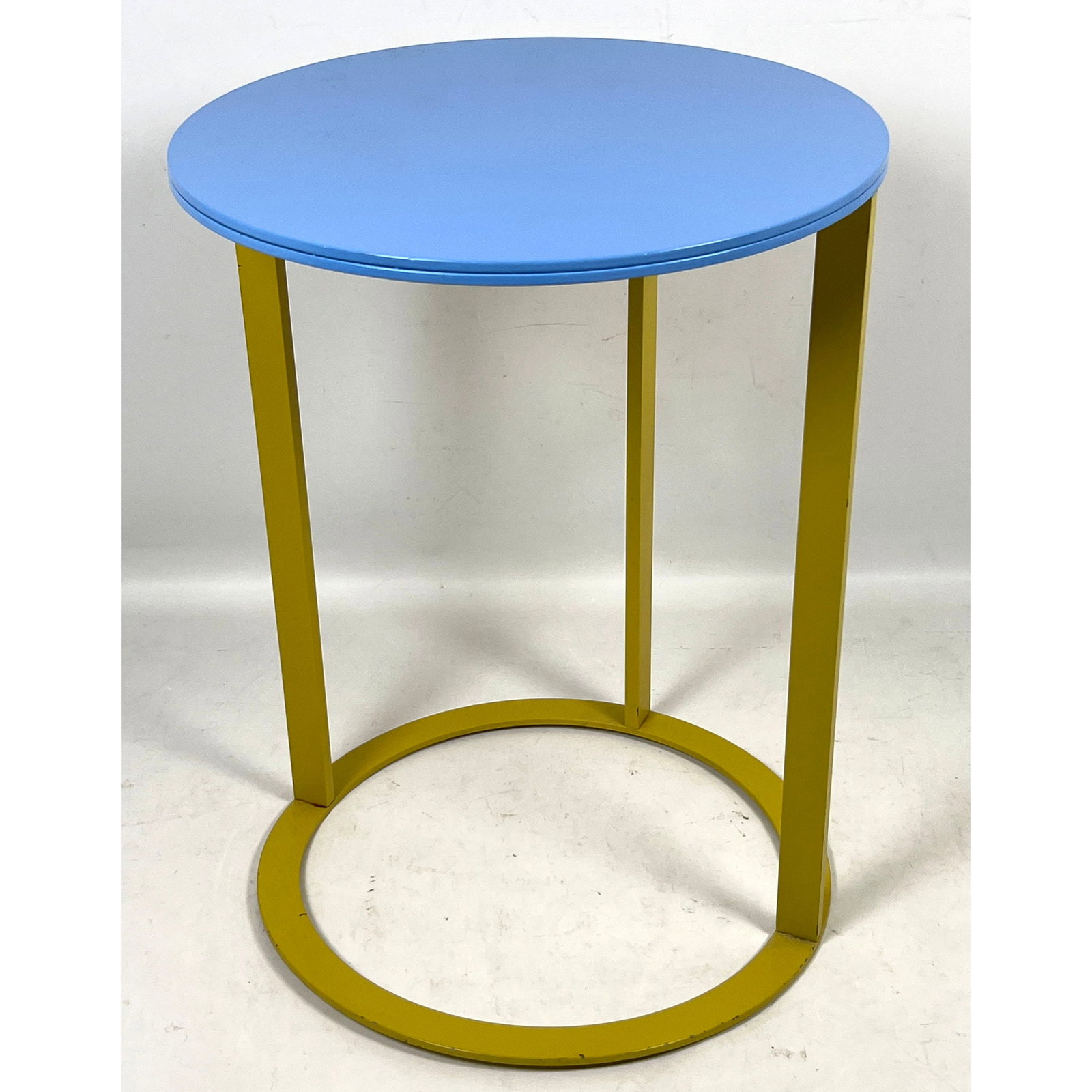 7 Antonio Citterio for B and B Italia Frank Model Side Table with Blue Lacquered Top and Mustard Yel (1 of 11)