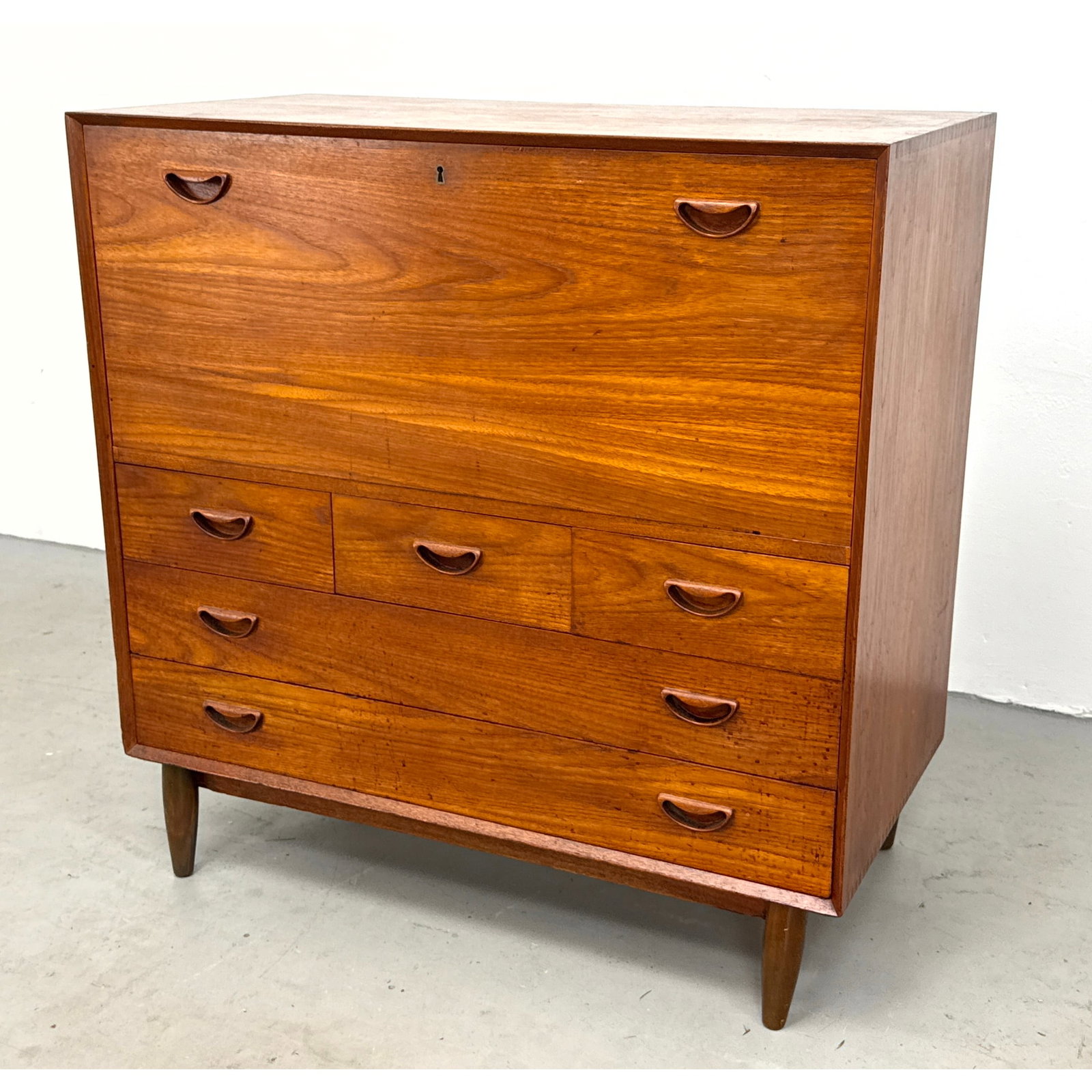 Peter Hvidt and Orla Molgaard-Nielsen Mid Century Modern Teak Gentleman's Dresser Desk. (1 of 12)