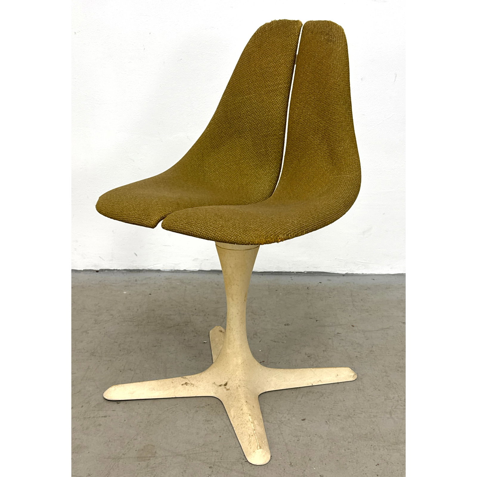 Maurice Burke for Arkana Side Chair.: Maurice Burke for Arkana Side Chair. Dimensions: Height: 32.5 inches, Width: 19.5 inches, Depth: 21 inches. - Seat Height: 18 inches ---