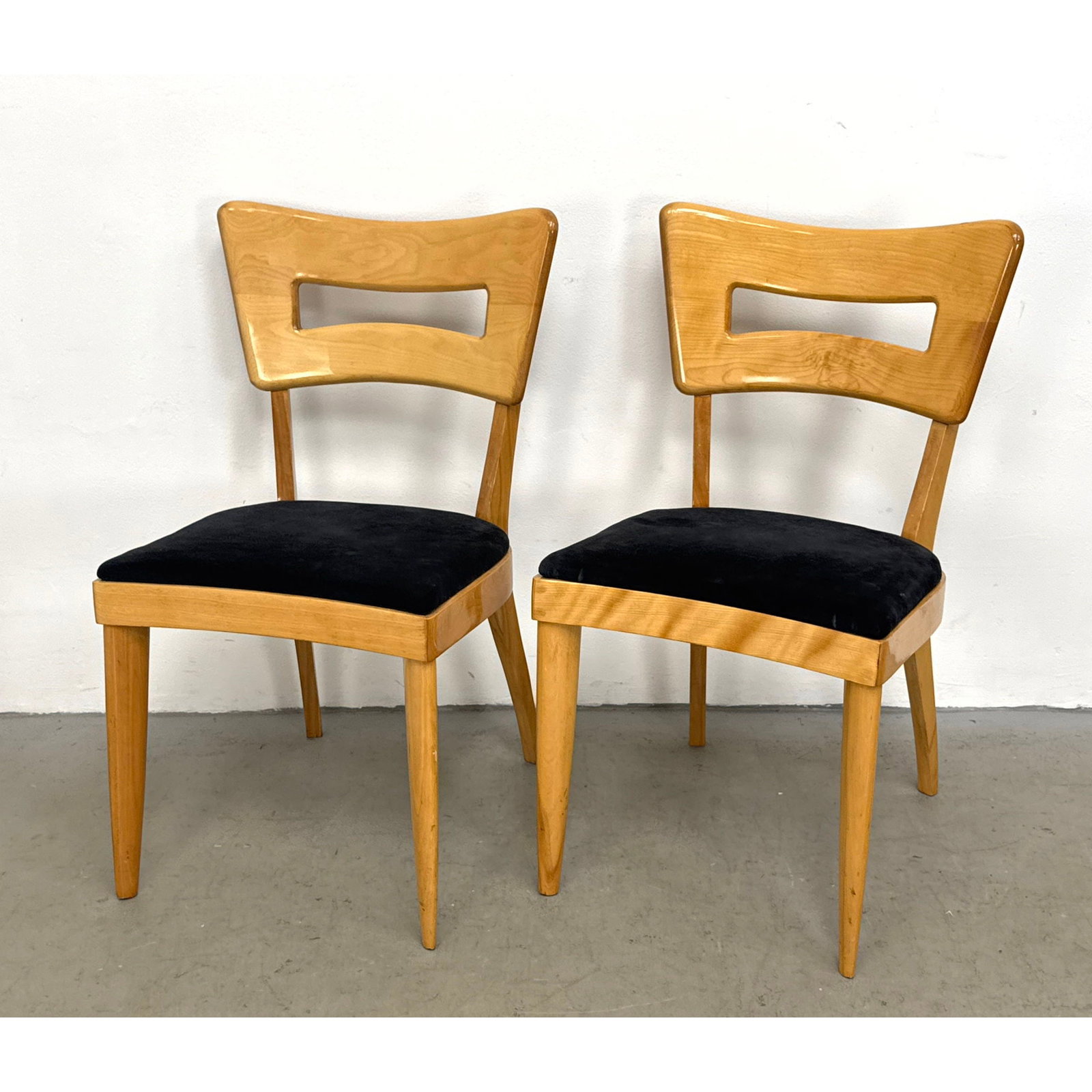 Pair of Heywood Wakefield Dog Bone Solid Wood Mid Century Modern Dining Chairs Model M154 (1 of 11)