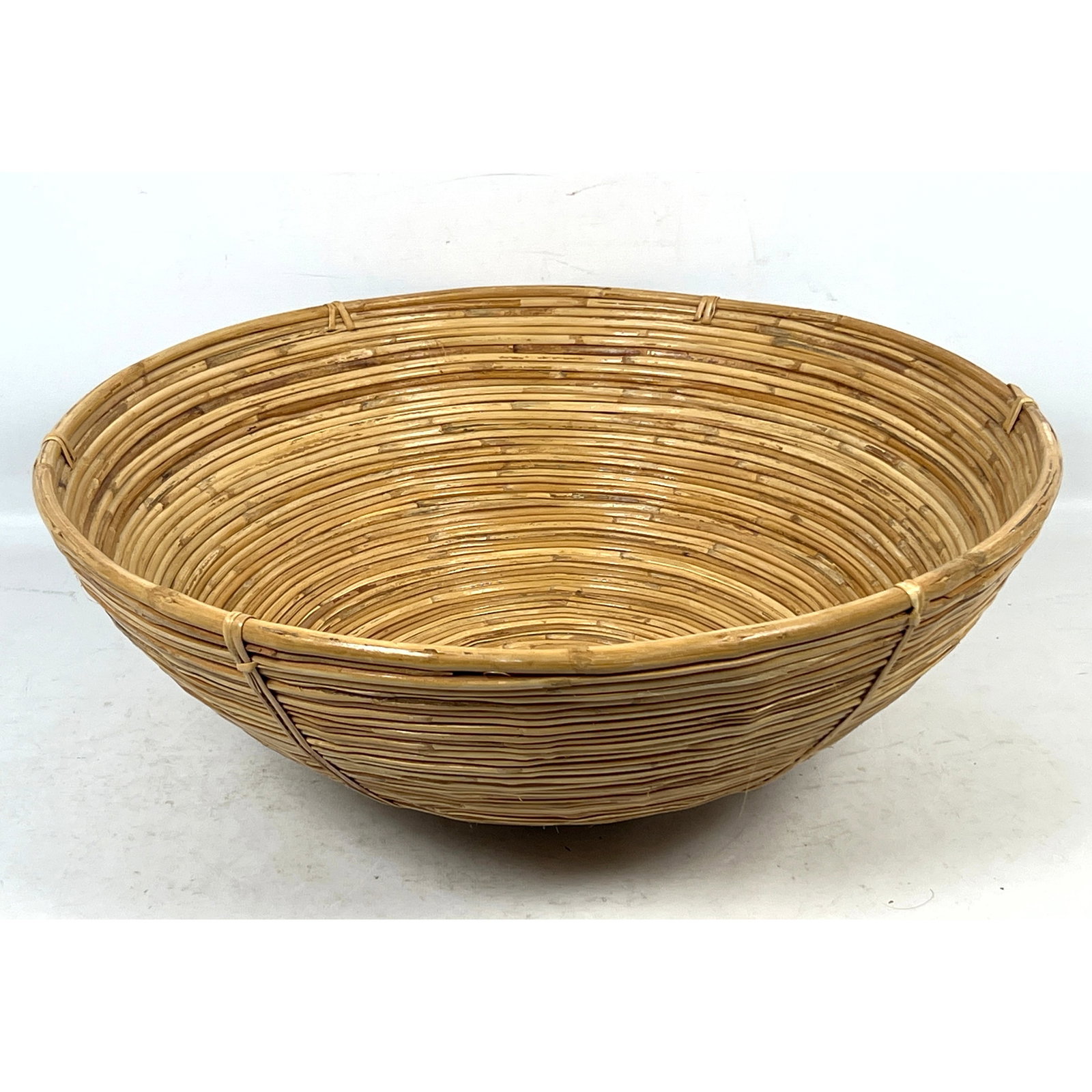Large Vintage Mid-Century Modern Coiled Pencil Reed and Rattan Bowl in the Style of Gabriella Crespi (1 of 10)