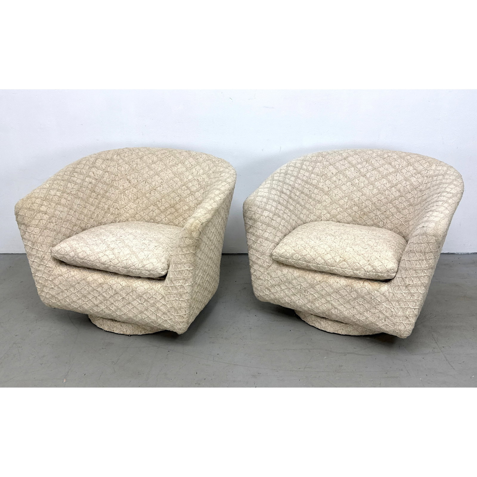 Set 2 Mid-Century Modern Barrel Back Swivel Tub Chairs in the Style of Milo Baughman with Diamond La: Set 2 Mid-Century Modern Barrel Back Swivel Tub Chairs in the Style of Milo Baughman with Diamond Lattice Pattern Upholstery Dimensions: Height: 28 inches, Width: 30 inches, Depth: 23 inches. - Seat H