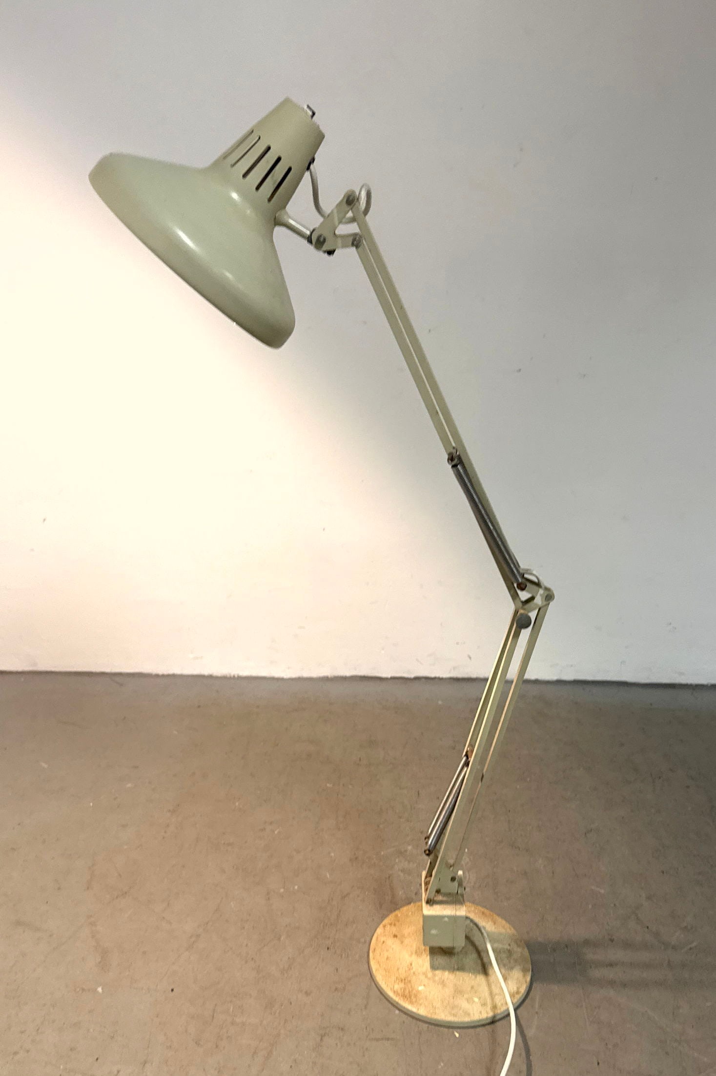 Luxo Floor Task Lamp. Spring adjustable. - 9