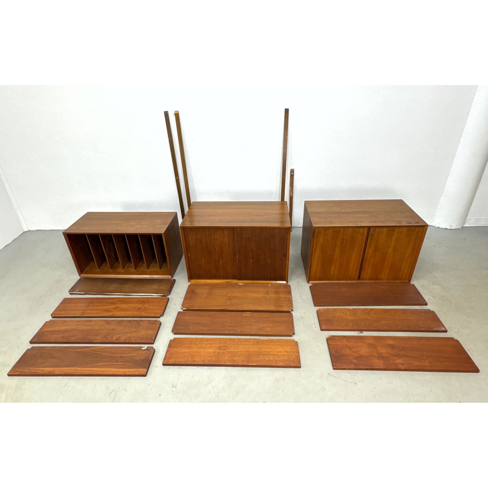 16pc Poul Cadovius Style Mid-Century Modern Teak Modular Wall Unit Shelving System in the Danish Mod (1 of 18)