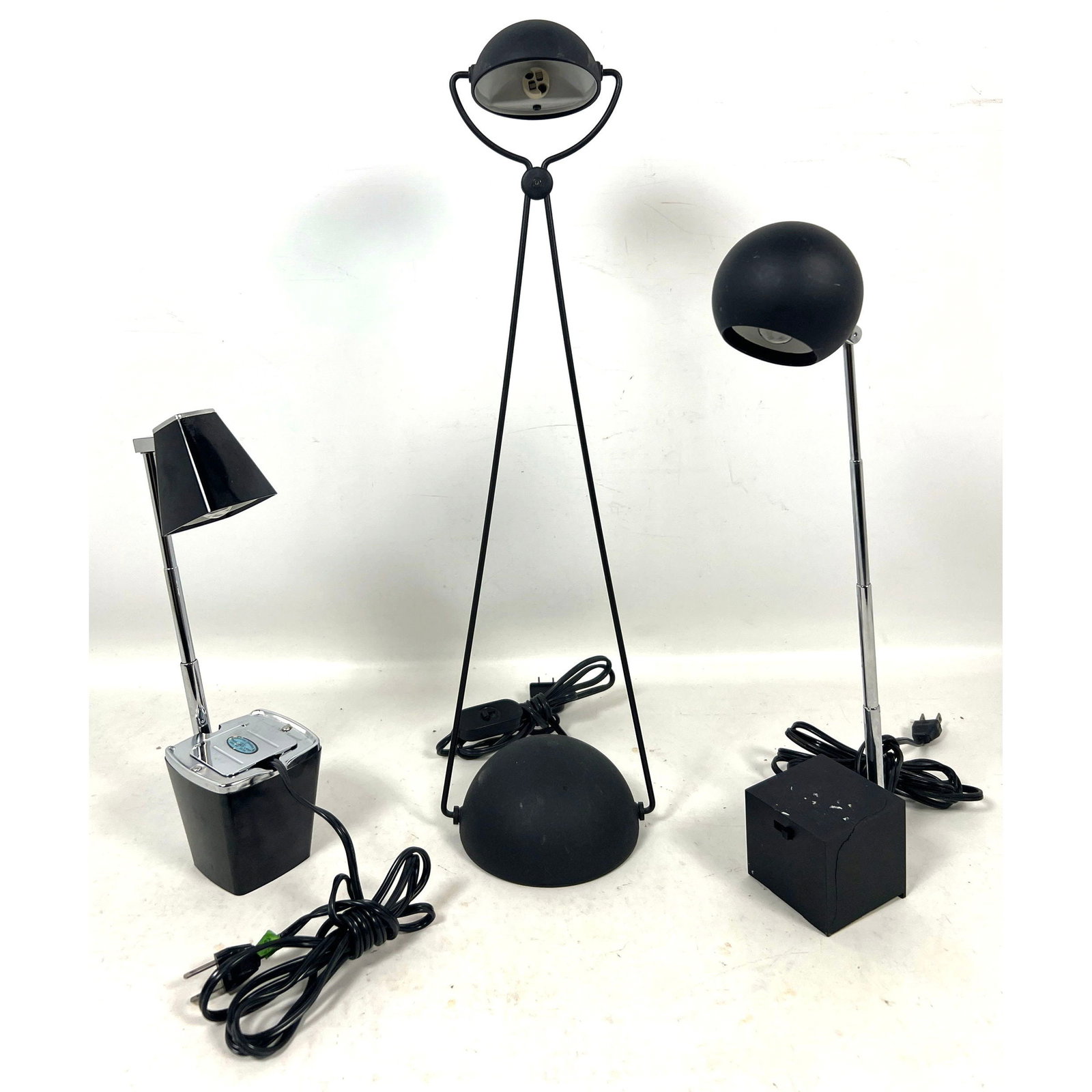 3 Mid century modern desk lamps including Stefano Cevoli Meridiana by Paolo Piva, Private I model 10 (1 of 17)