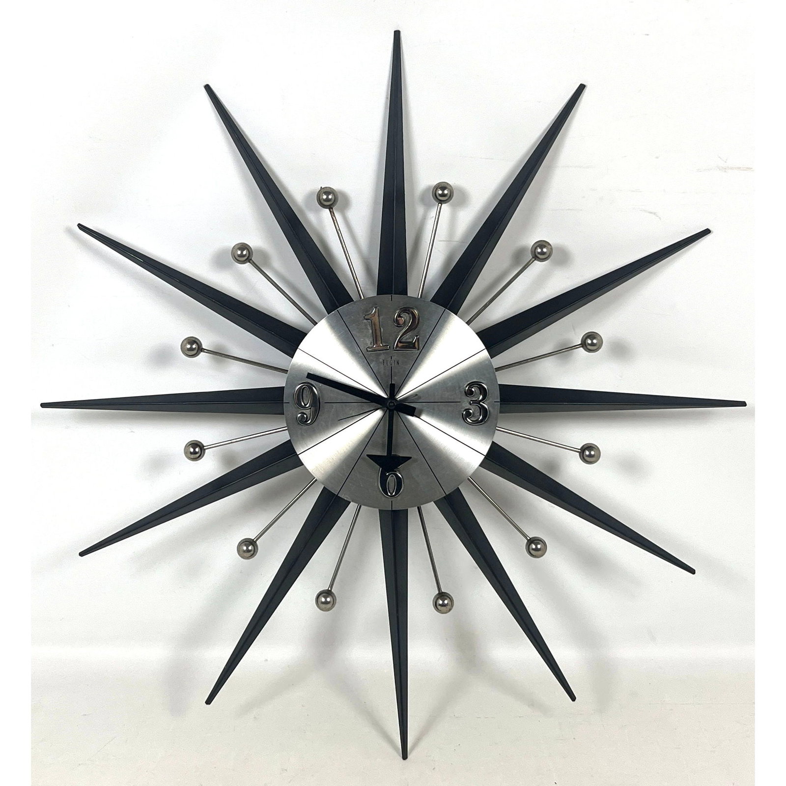 Large Elgin Mid-Century Modern Starburst Wall Clock with Black Tapered Rays and Silver Tone Ball Fin (1 of 8)