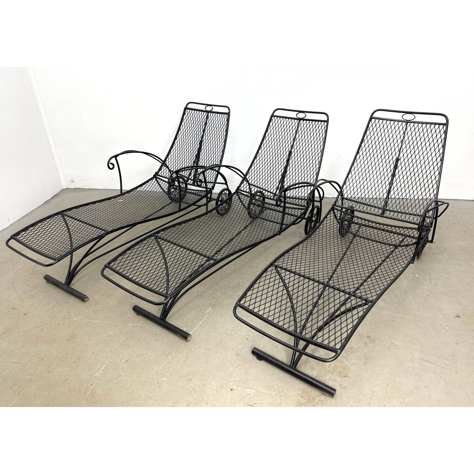 set of 3 Mid Century Iron Mesh Chaise Lounges in the Style of Salterini (1 of 20)