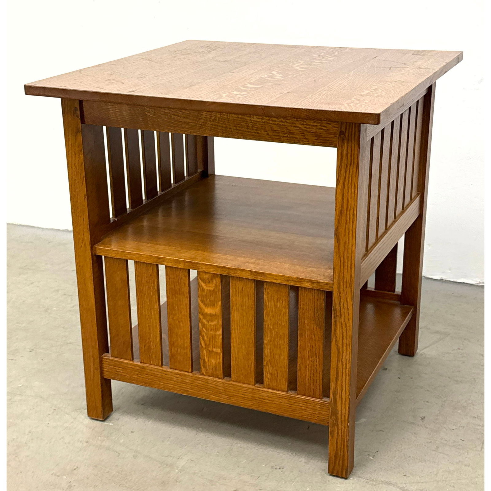 Stickley Mission Style Quartersawn Oak Slatted Book Table Model 89-516 Dated April 17 1996. Arts and (1 of 8)