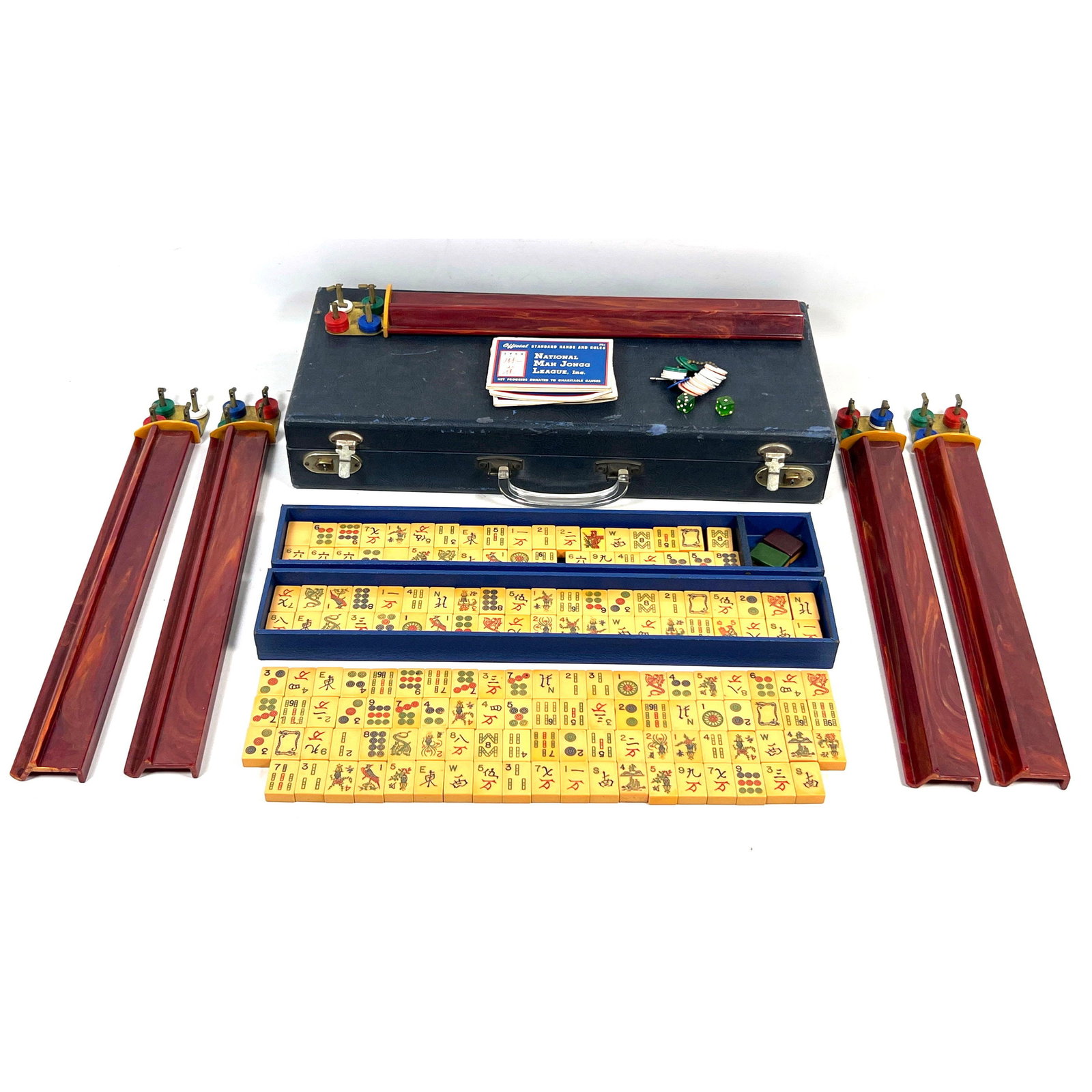 Vintage Bakelite Mahogany Jong Game Set. Two-Tone Mah Jongg Set with 4 Marbled Red Racks and Multipl (1 of 12)