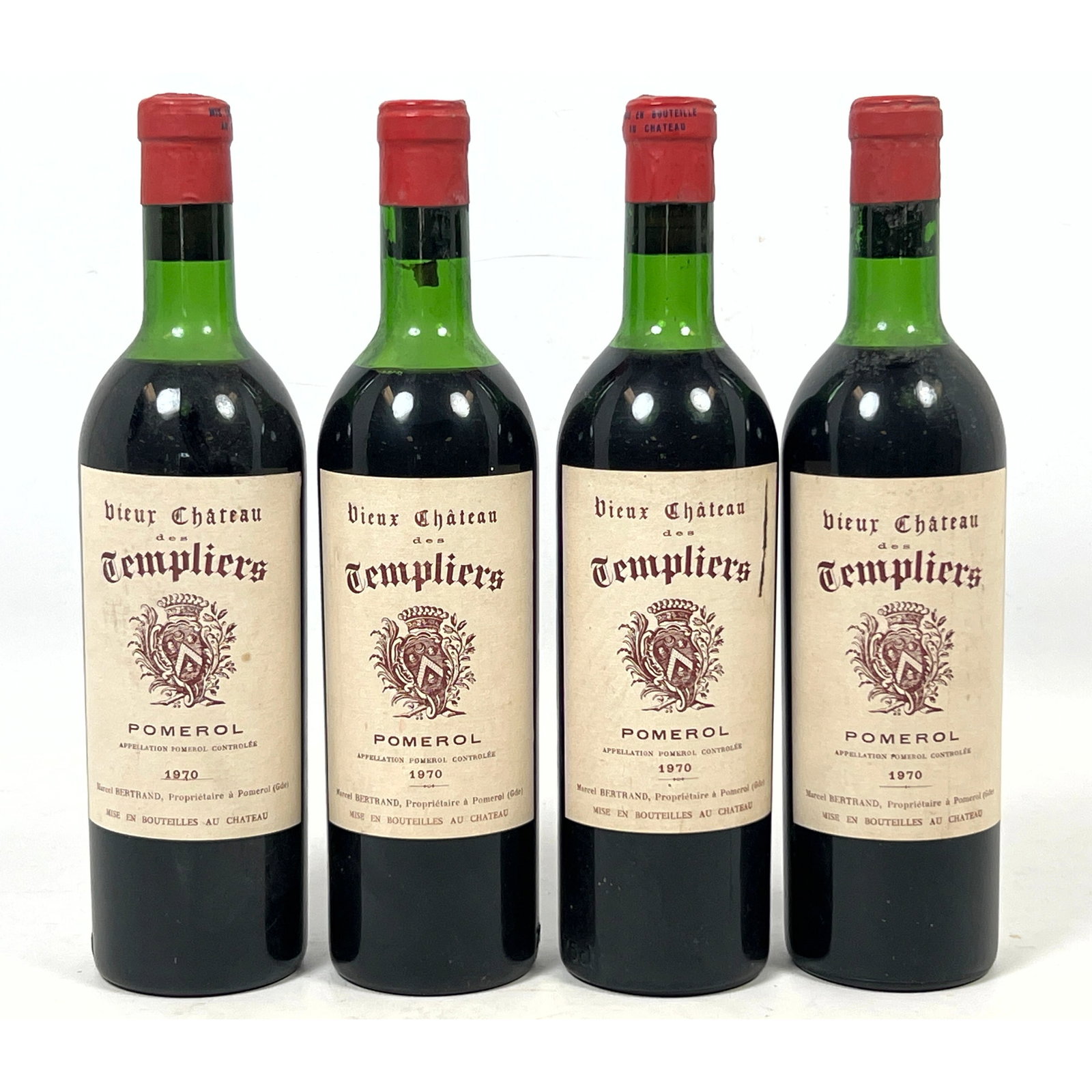 4pcs of red wine from the Vieux Chateau des Templiers estate, located in the Pomerol appellation of: 4pcs of red wine from the Vieux Chateau des Templiers estate, located in the Pomerol appellation of Bordeaux, France. The wine is from the 1970 vintage Dimensions: Height: 12 inches, Width: 3 inches, 