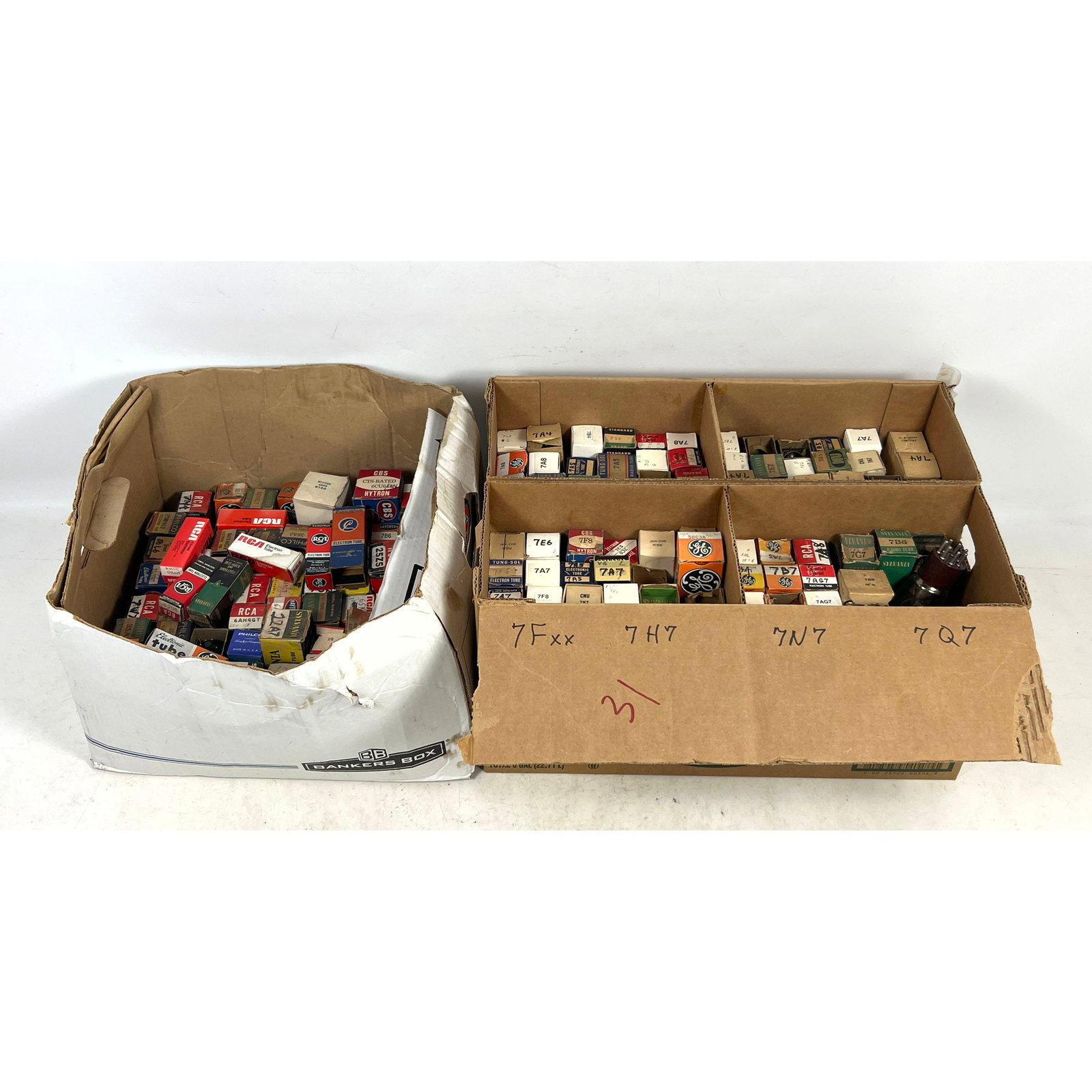 Grouping of Vintage Vacuum Tubes including RCA GE Sylvania Philco Raytheon CBS Hytron Tung Sol and K: Grouping of Vintage Vacuum Tubes including RCA GE Sylvania Philco Raytheon CBS Hytron Tung Sol and Ken Rad --- US Packing and Shipping charge: In house shipping available. Will be calculated once dest