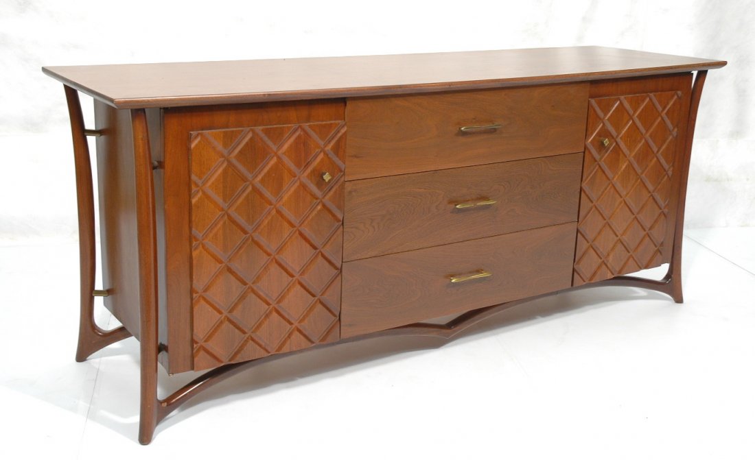 DANIEL JONES Inc NYC American Modern Walnut Crede: DANIEL JONES Inc NYC American Modern Walnut Credenza. Two quilted doors, 3 drawer cabinet. Cabinets each have 3 interior drawers. Label. -- Dimensions: H: 3.75 inches: W: 82 inches: D: 23.5 inches ---