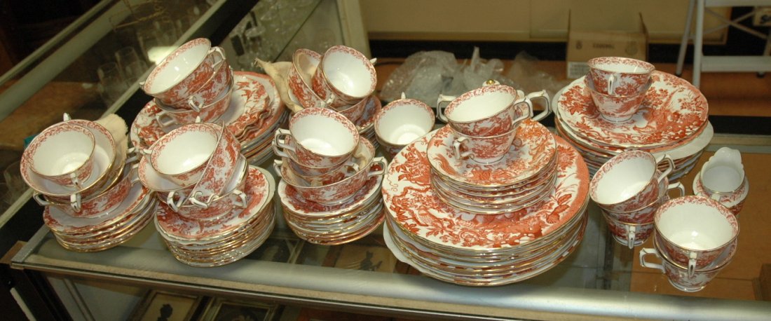121 pcs Royal Crown Derby China Dishes Set. Dinne: 121 pcs Royal Crown Derby China Dishes Set. Dinnerware. Service for 12+-- Dimensions: ---