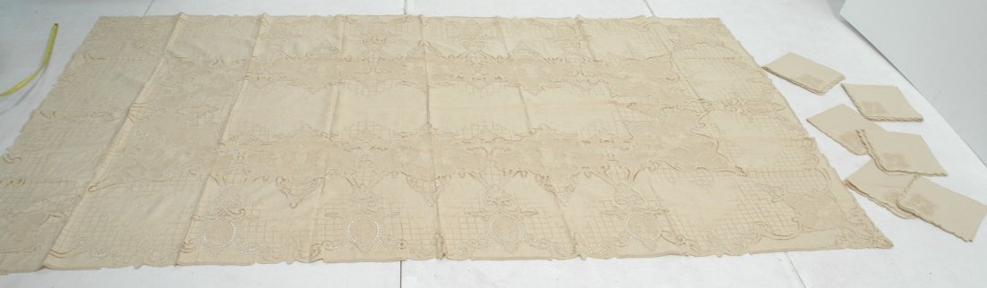 Linen & Lace Tablecloth & 12 Napkins. Scalloped E: Linen & Lace Tablecloth & 12 Napkins. Scalloped Edges with Dancing Woman. 13 pcs.-- Dimensions: H: 112 inches: W: 66 inches ---