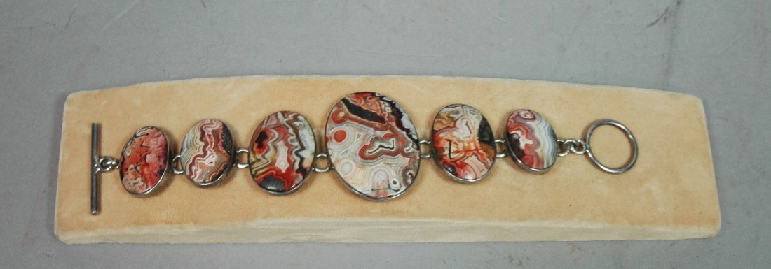 Amy Kahn Russell Bracelet. Sterling and Picture: Amy Kahn Russell Bracelet. Sterling and Picture Agate Jasper. Marked AKR sterling.-- Dimensions: : L: 7 inches --- US Shipping charge: $7