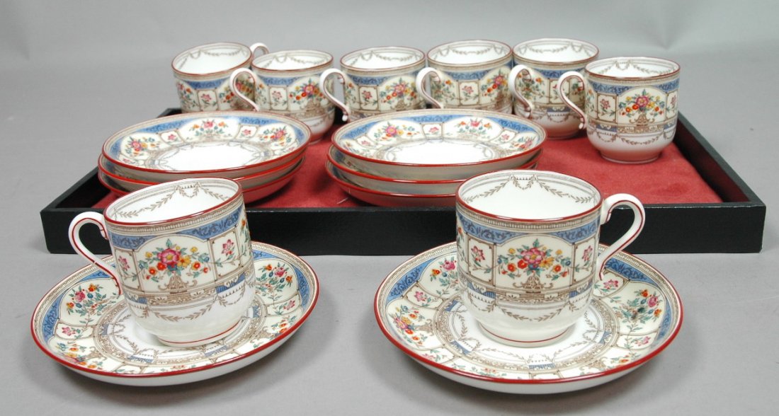 8 Mintons Demi Cups and Saucers. Floral Decorate: 8 Mintons Demi Cups and Saucers. Floral Decorated.-- Dimensions: H: 2.5 inches: W: 4.75 inches --- US Shipping charge: $28