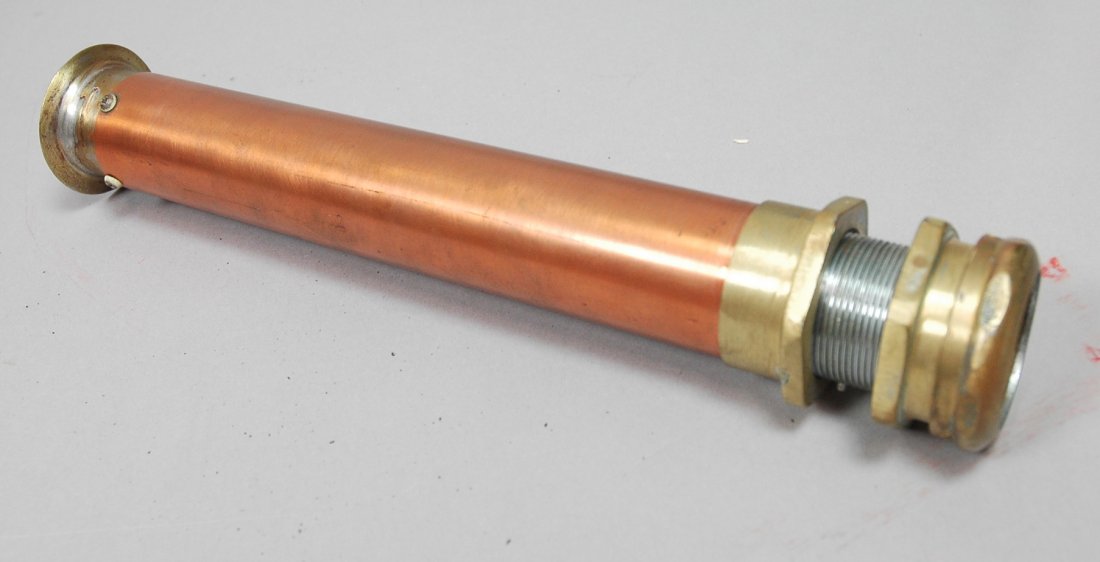 Industrial Copper Tube Kaleidoscope. Brass Trim.: Industrial Copper Tube Kaleidoscope. Brass Trim. Unmarked.-- Dimensions: : L: 12.25 inches --- US Shipping charge: $28