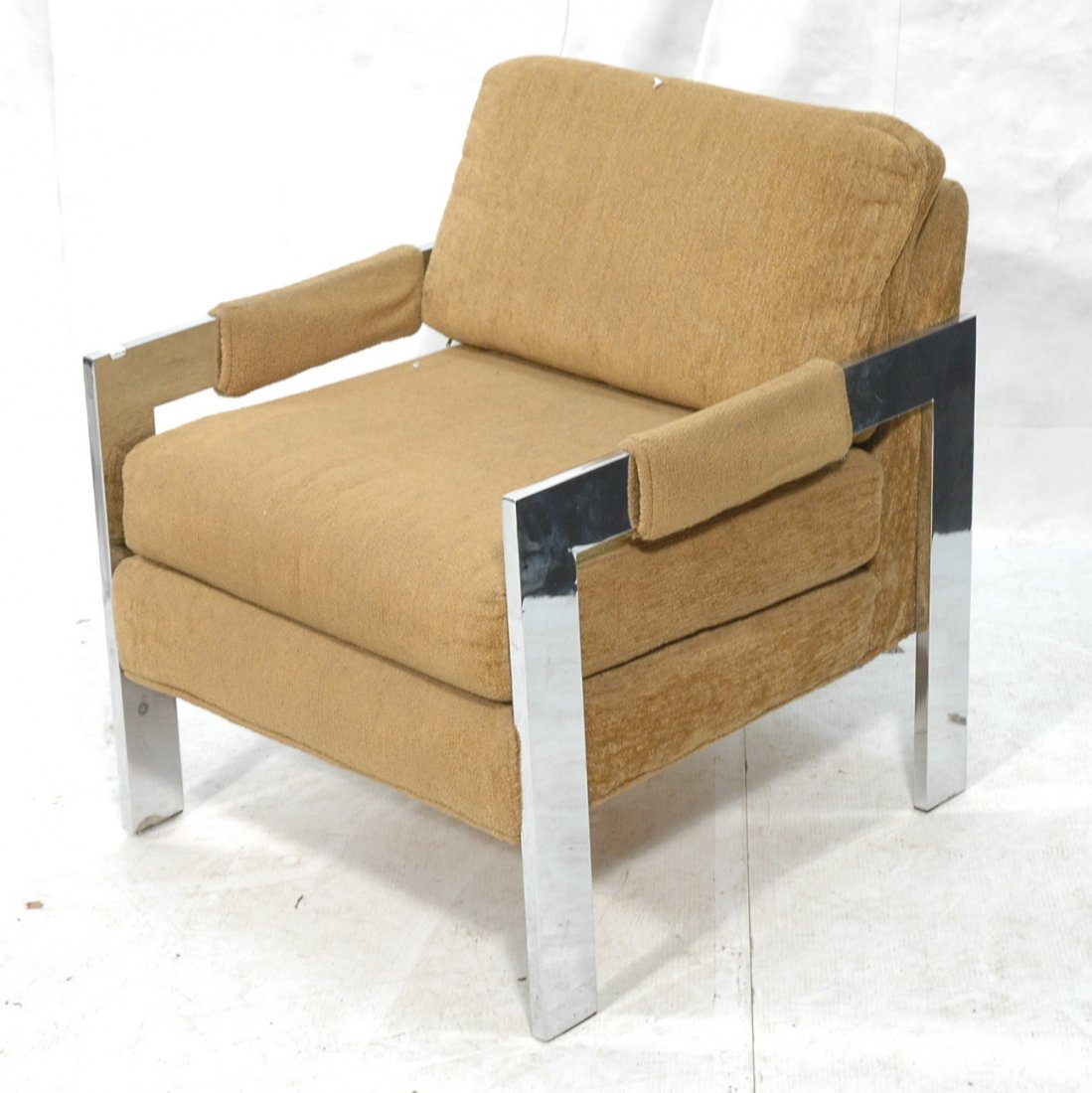 Milo Baughman Style Lounge Chair. Brown Upholster: Milo Baughman Style Lounge Chair. Brown Upholstery. -- Dimensions: H: 31 inches: W: 24 inches: D: 28 inches ---