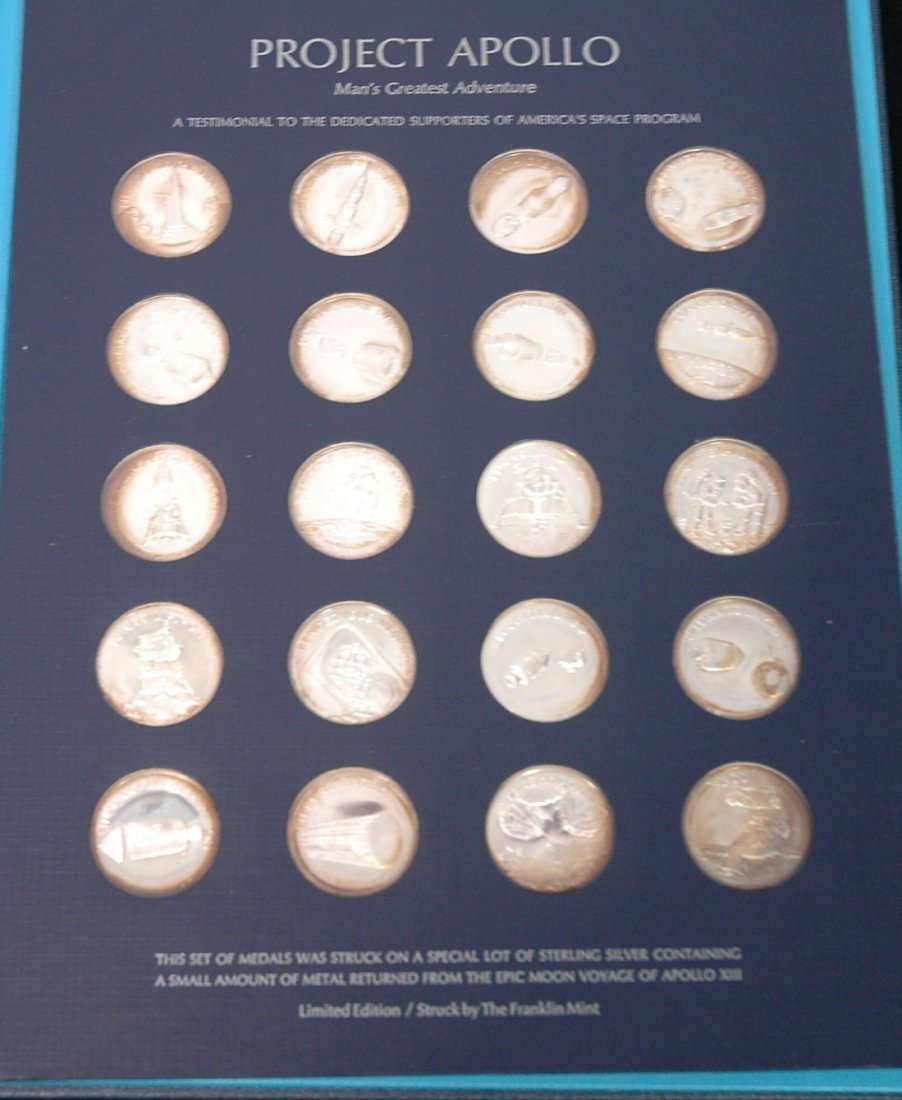 Project Apollo Sterling Silver Coin Set. Contain: Project Apollo Sterling Silver Coin Set. Contains silver carried on flight of Apollo XIII. 9ozt-- Dimensions: --- Weight: 9 Troy ozs. ---- --- US Shipping charge: $9