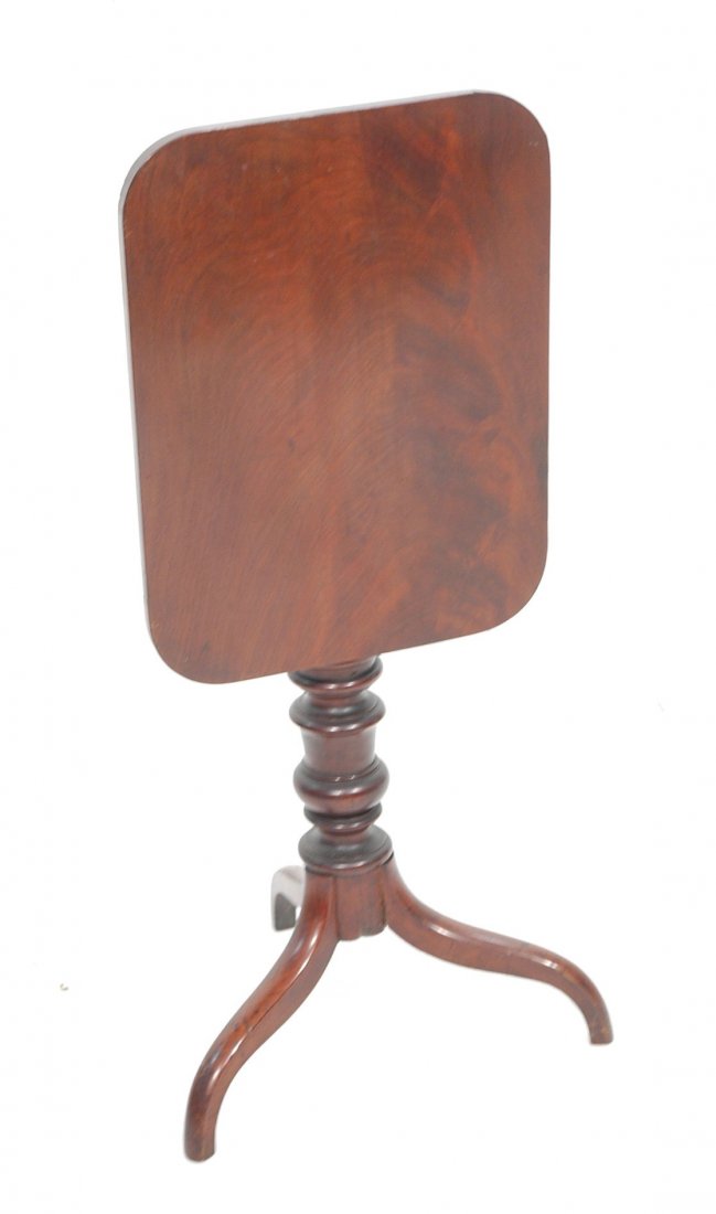 Antique Tilt Top Table. Splayed Legs. Turned Base: Antique Tilt Top Table. Splayed Legs. Turned Base. -- Dimensions: H: 40 inches ---