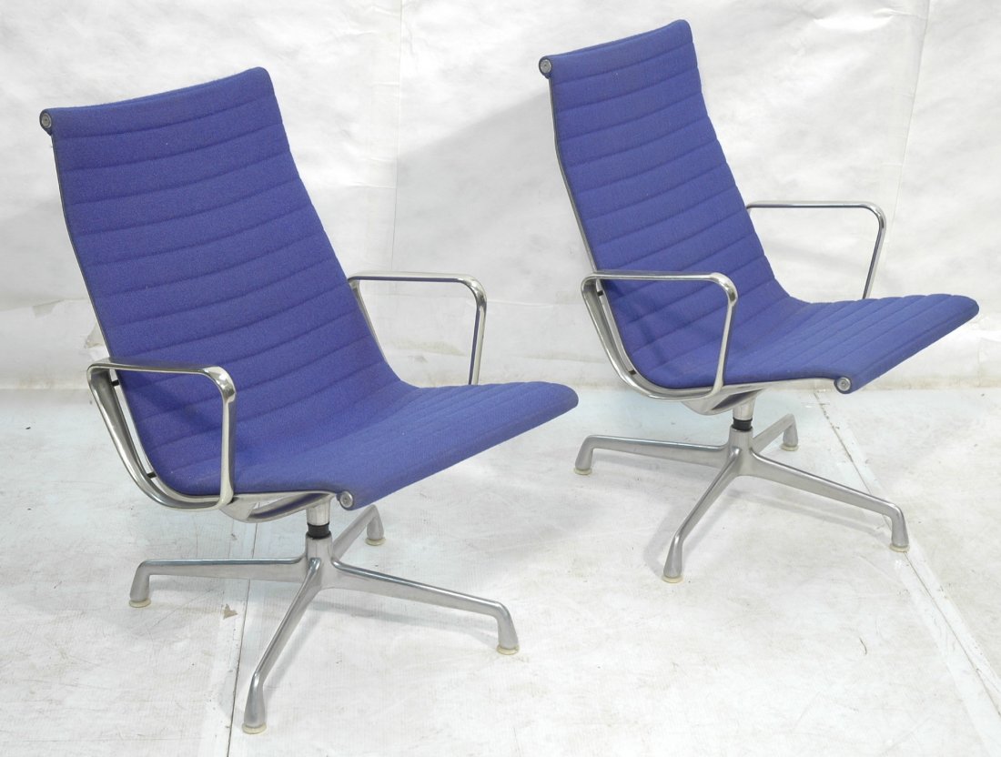 Pr GEORGE NELSON Blue Lounge Chairs. HERMAN MILLE: Pr GEORGE NELSON Blue Lounge Chairs. HERMAN MILLER Aluminum Group. Blue fabric upholstery. H Miller stamp. -- Dimensions: H: 35 inches: W: 24.5 inches: D: 29 inches ---