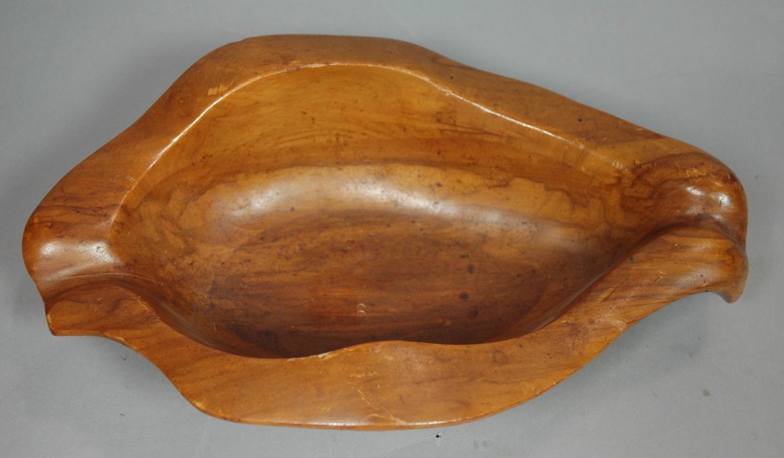 Russel Wright Oceana Wood Bowl. Signed.: Russell Wright Oceana Wood Bowl. Signed.-- Dimensions: H: 4 inches: W: 15 inches: D: 10 inches --- US Shipping charge: $35