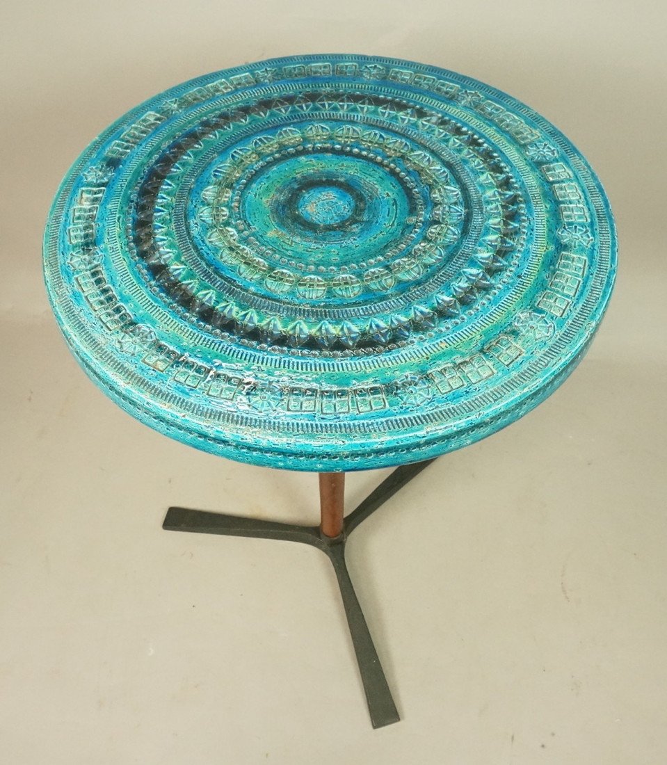 Italian BITOSSI Carved, Glazed Side Tabouret Tabl: Italian BITOSSI Carved, Glazed Side Tabouret Table. Pottery top on Iron tripod base with teak column. Italy. -- Dimensions: H: 18.5 inches: W: 14.25 inches ---