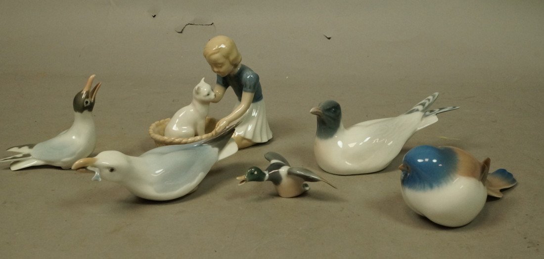 6pcs Royal Copenhagen and B&G Porcelain Figures: 6pcs Royal Copenhagen and B&G figures. Porcelain.-- Dimensions: H: 3.5 inches: W: 4.25 inches: D: 2 inches --- US Shipping charge: $35