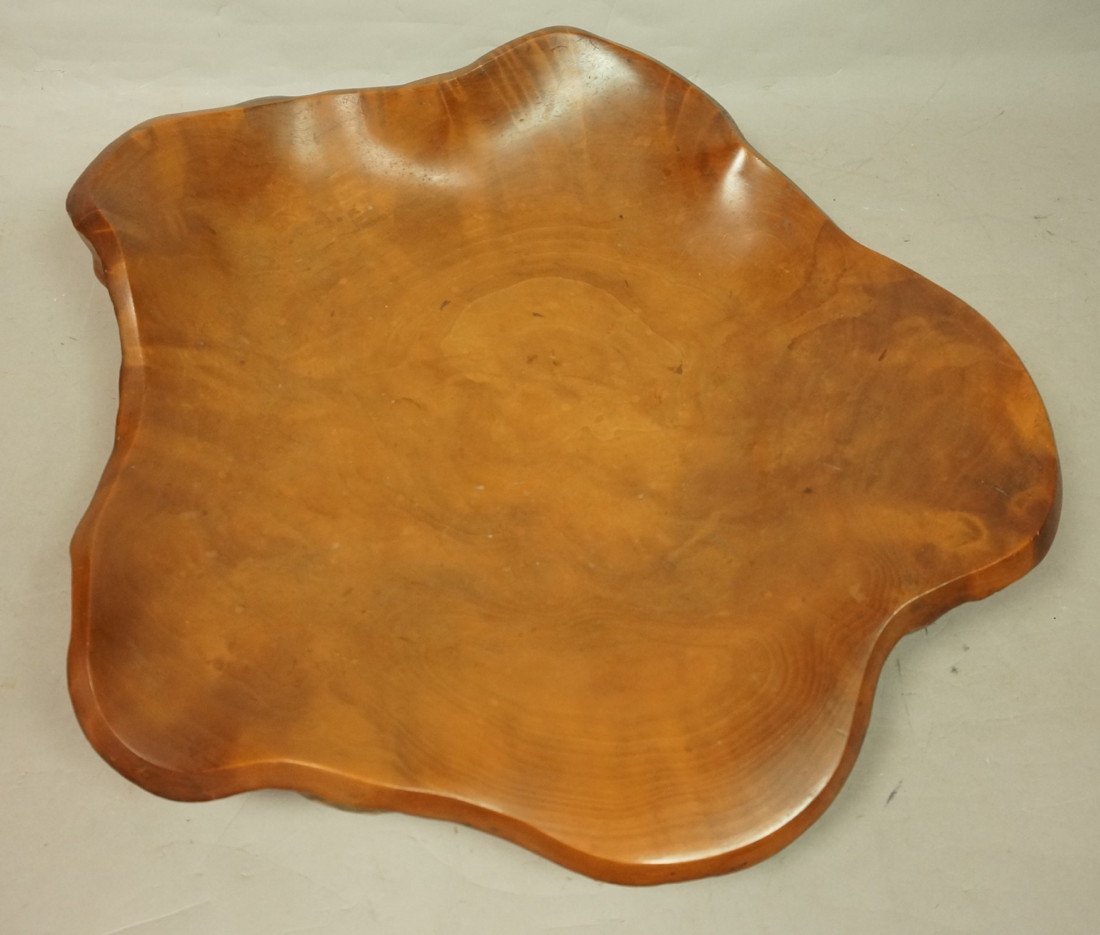 Large Willi Hugler Freeform Wood Bowl. Thick wal: Large Willi Hugler Freeform Wood Bowl. Thick walled. Signed and made in Switzerland.-- Dimensions: H: 4 inches: W: 20.5 inches: D: 19 inches ---