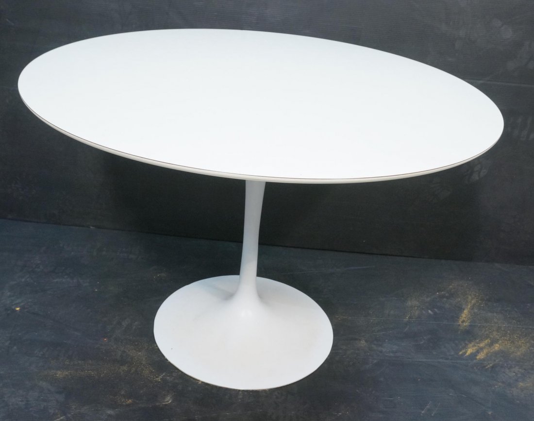 KNOLL Eero SAARINEN Tulip Dining Table. Round Whi: KNOLL Eero SAARINEN Tulip Dining Table. Round White Laminate Top-- Dimensions: H: 28 inches: W: 42 inches: D: 42 inches ---