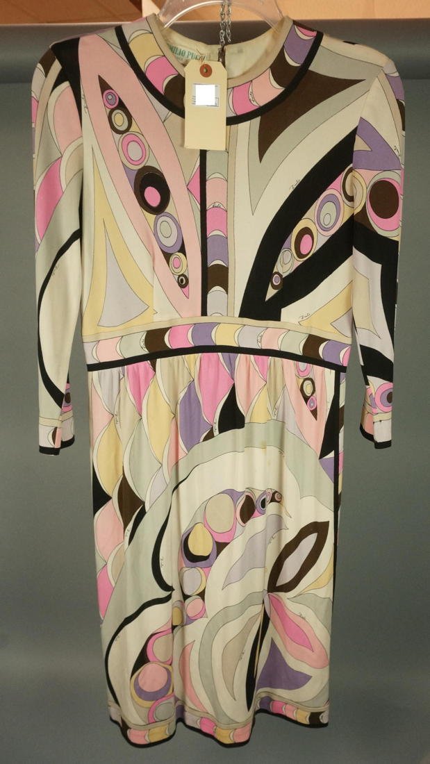 Vintage EMILIO PUCCI Dress. Cream Ground with bla: Vintage EMILIO PUCCI Dress. Cream Ground with black, brown and pastels. Waistband. Vintage Size 12. Label.-- Dimensions: --- US Shipping charge: $20