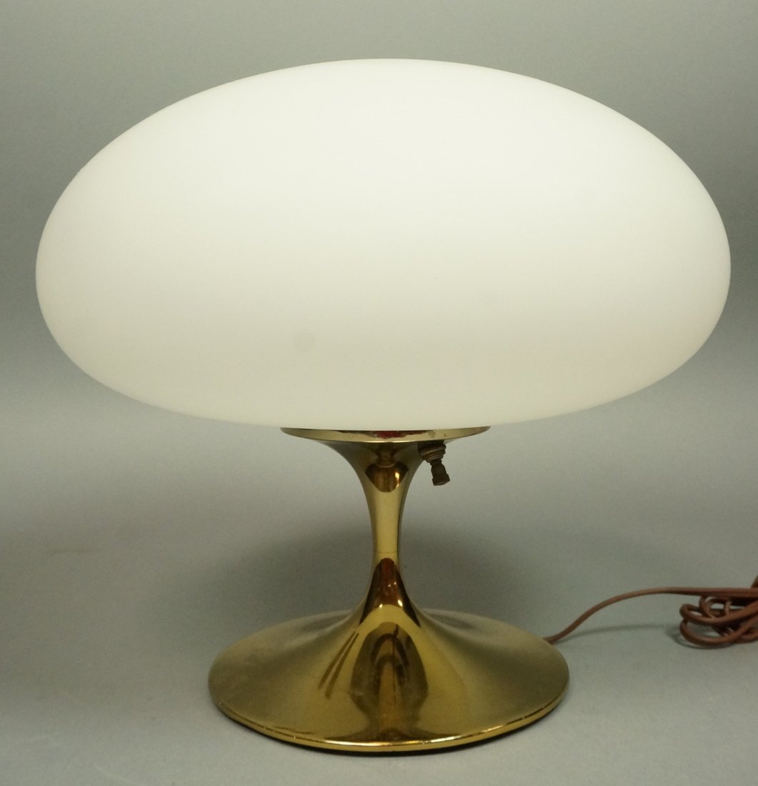 Laurel Mushroom Table Lamp with Gold Tone Base. (1 of 7)