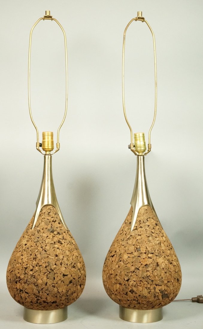 Pair of Laurel lamps. Cork teardrop shape. Brass (1 of 7)
