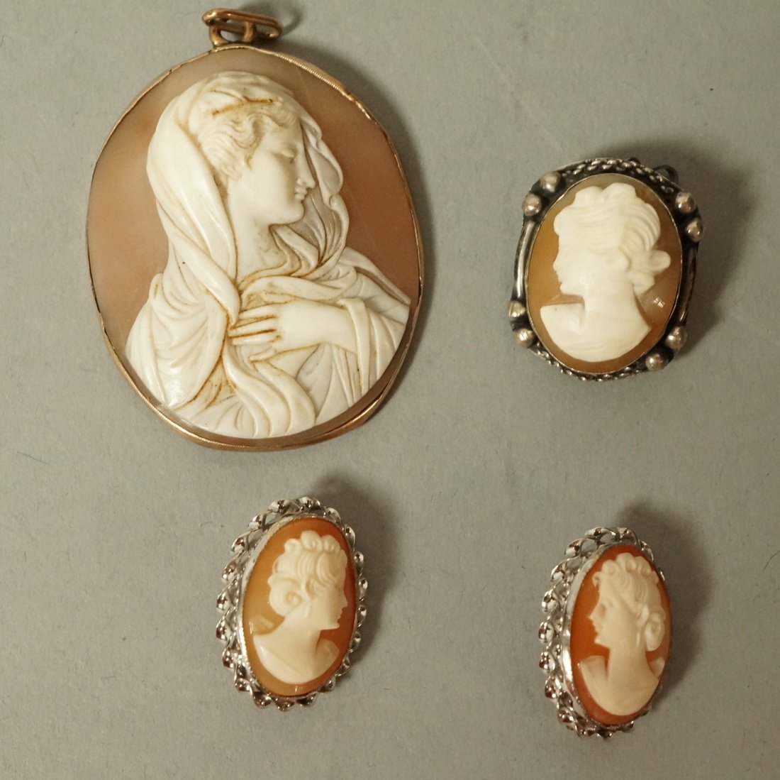3pcs Cameo Jewelry. Gold Framed Pendent, 800 Silv (1 of 7)