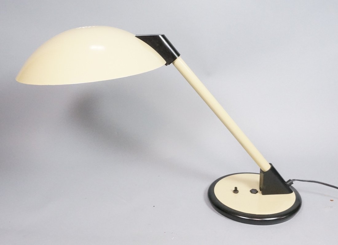 Modernist Saucer Shade Table Lamp. Enamel finish (1 of 8)