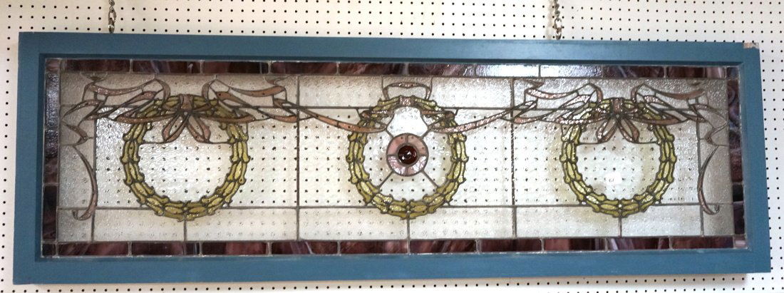 Horizontal Stained Glass Window. Triple wreath de (1 of 7)