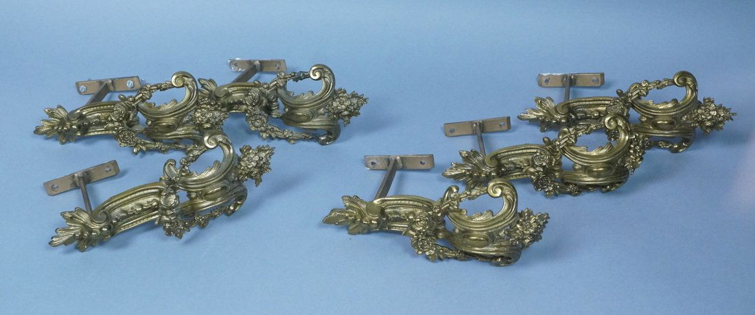 3 sets of Antique Brass Curtain Tie Backs. Ornate (1 of 7)
